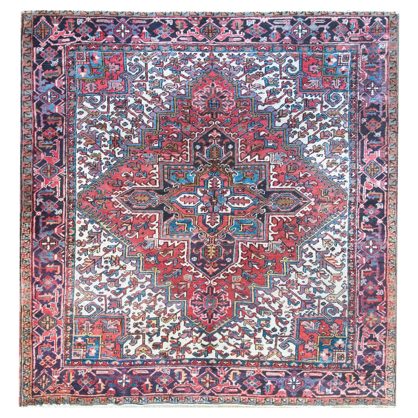 Early 20th Century Persian Heriz Rug For Sale