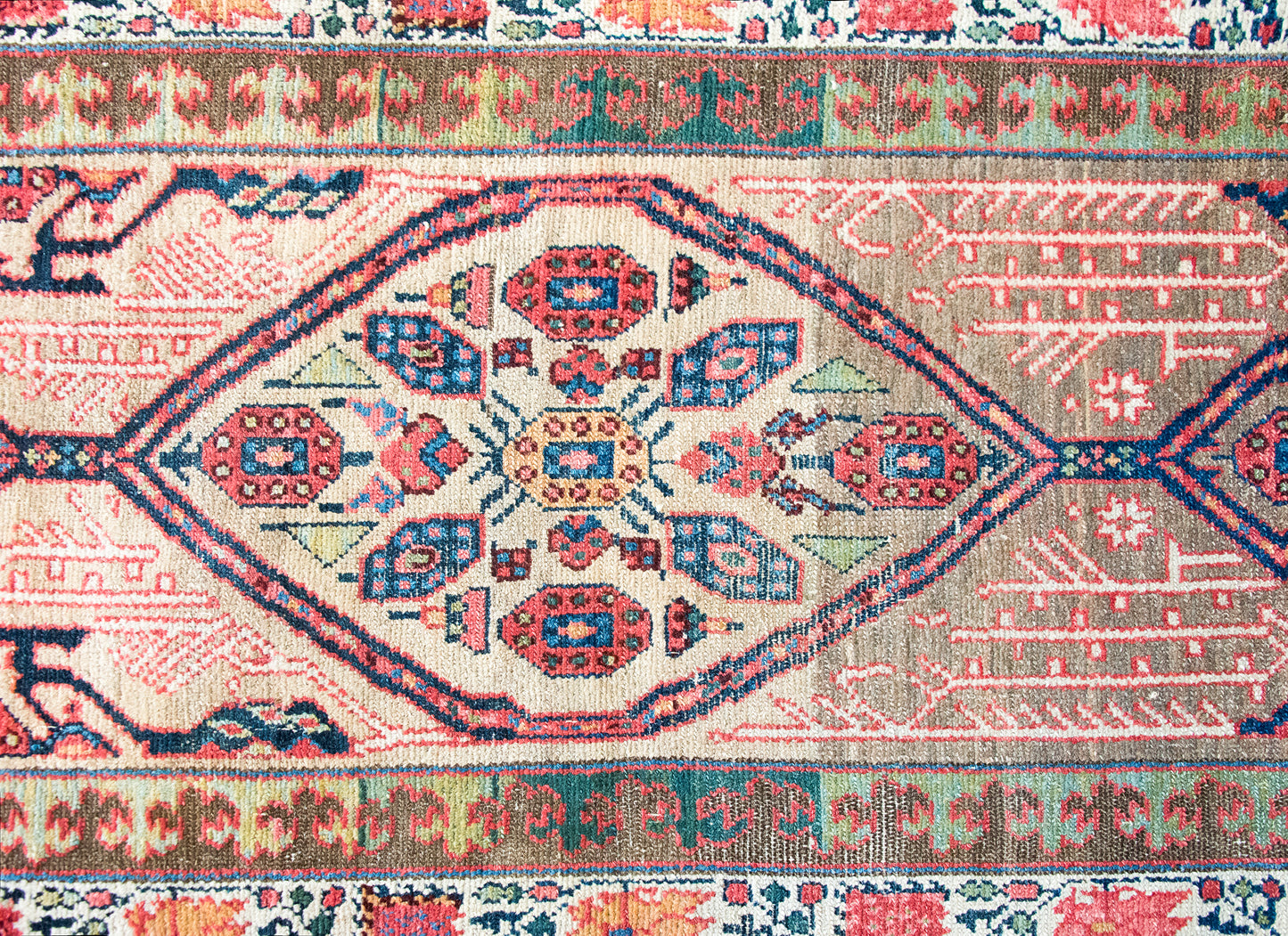 Early 20th Century Persian Serab Rug For Sale
