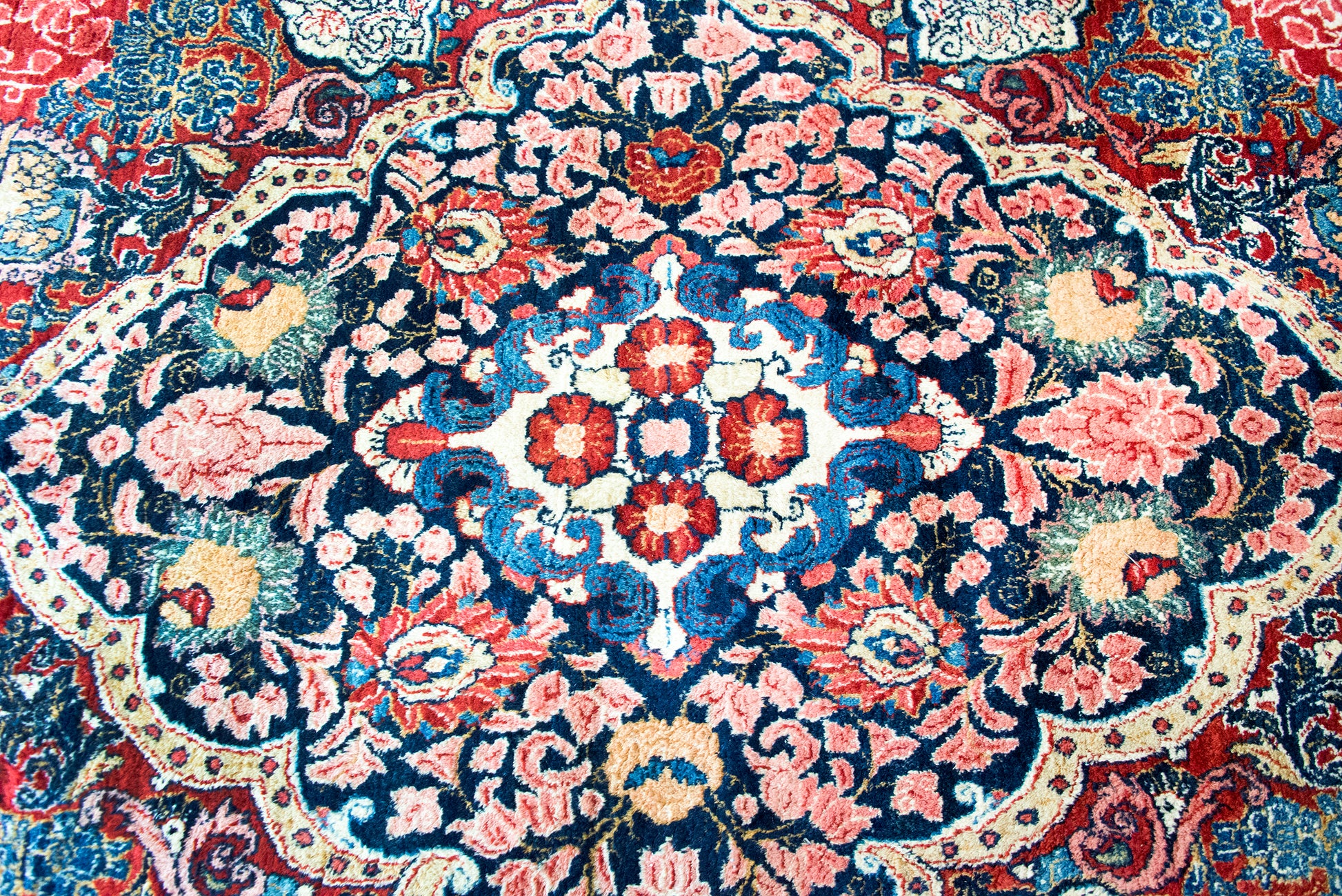 Early 20th Century Persian Kazvin Rug For Sale