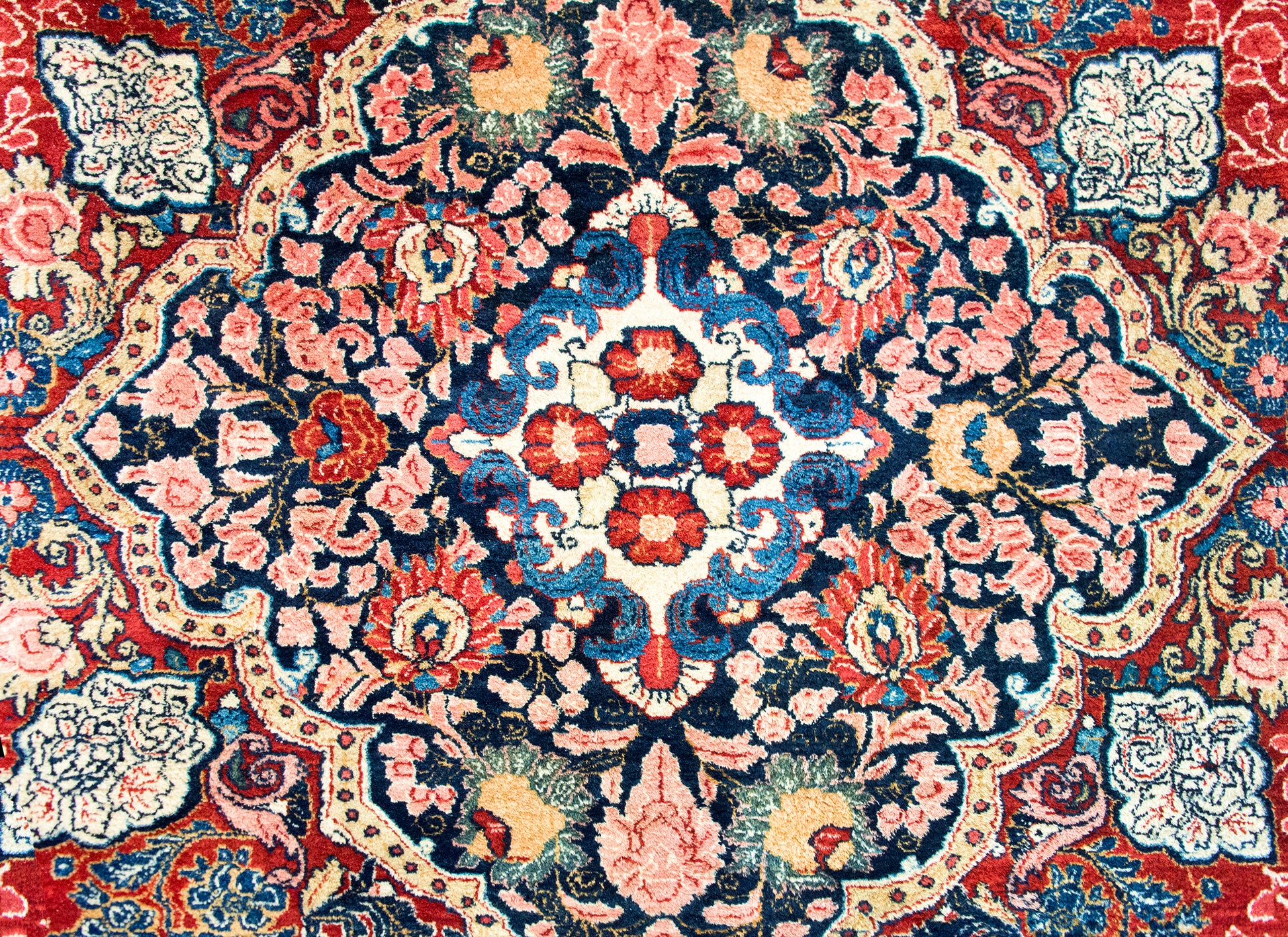 Early 20th Century Persian Kazvin Rug For Sale