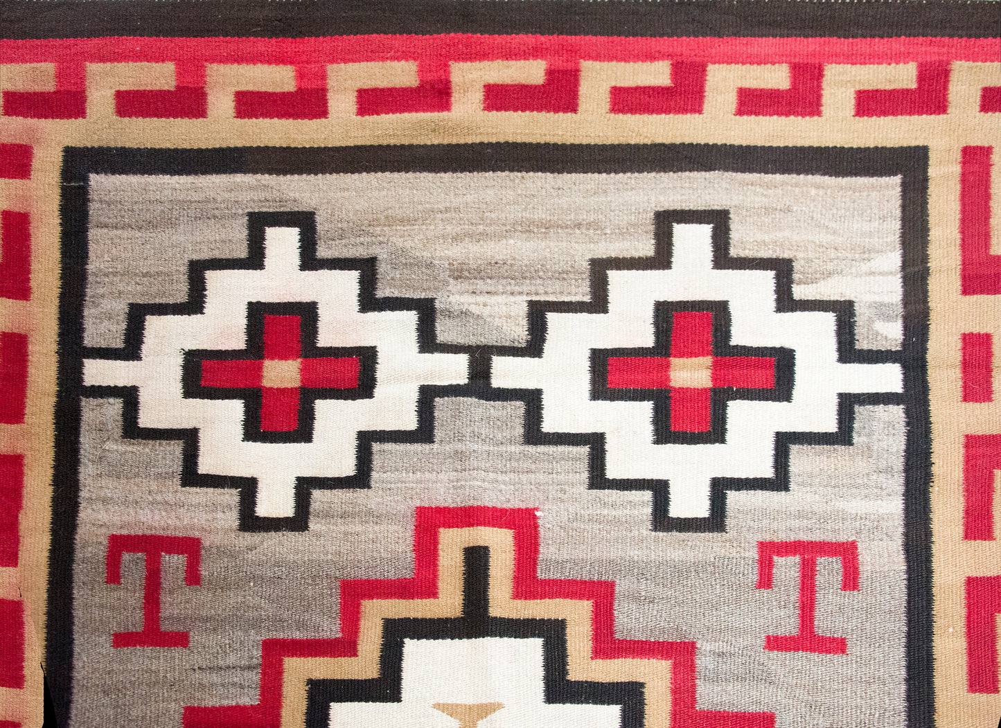 Early 20th Century Navajo Rug For Sale