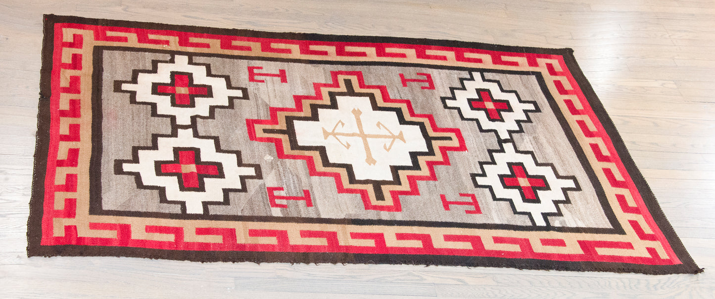 Early 20th Century Navajo Rug For Sale