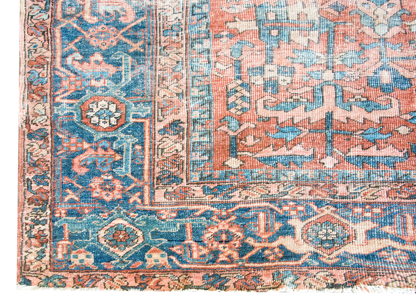 Early 20th Century Persian Heriz Rug For Sale