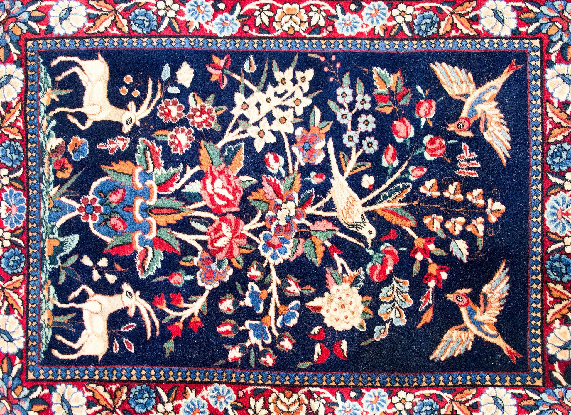 Early 20th Century Persian Kashan Rug For Sale
