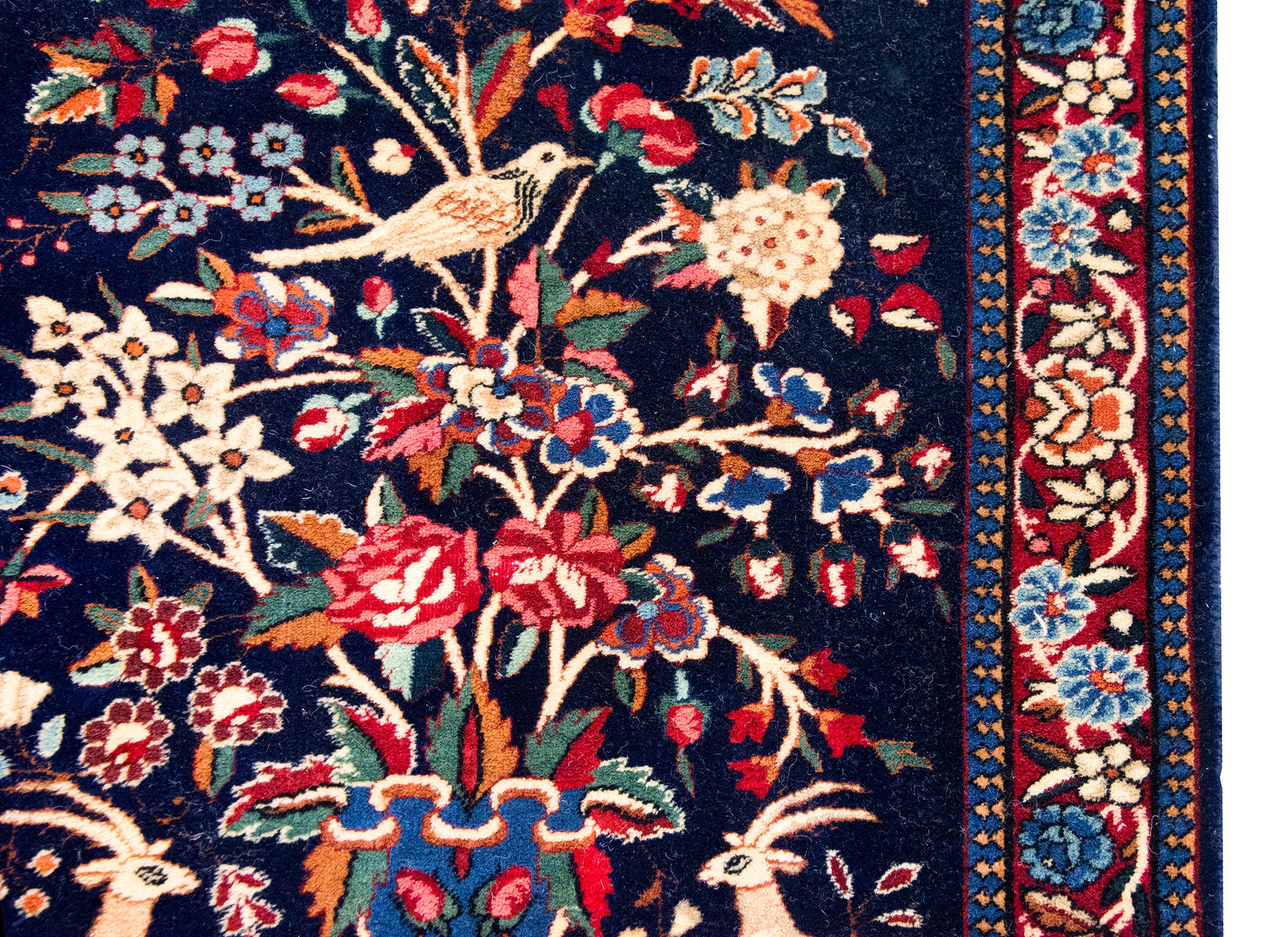 Early 20th Century Persian Kashan Rug For Sale