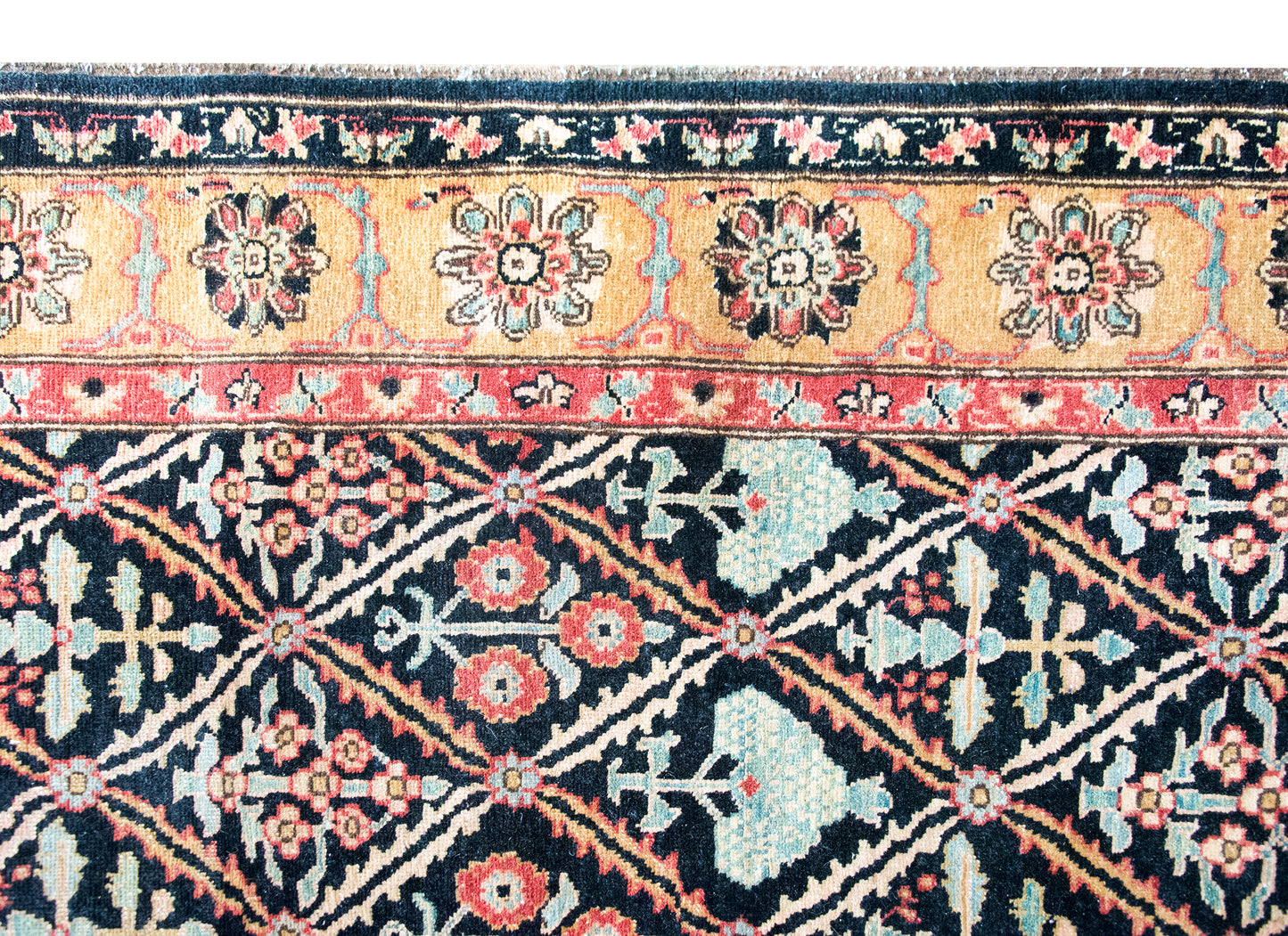 Mid 20th Century Indian Heriz Rug For Sale