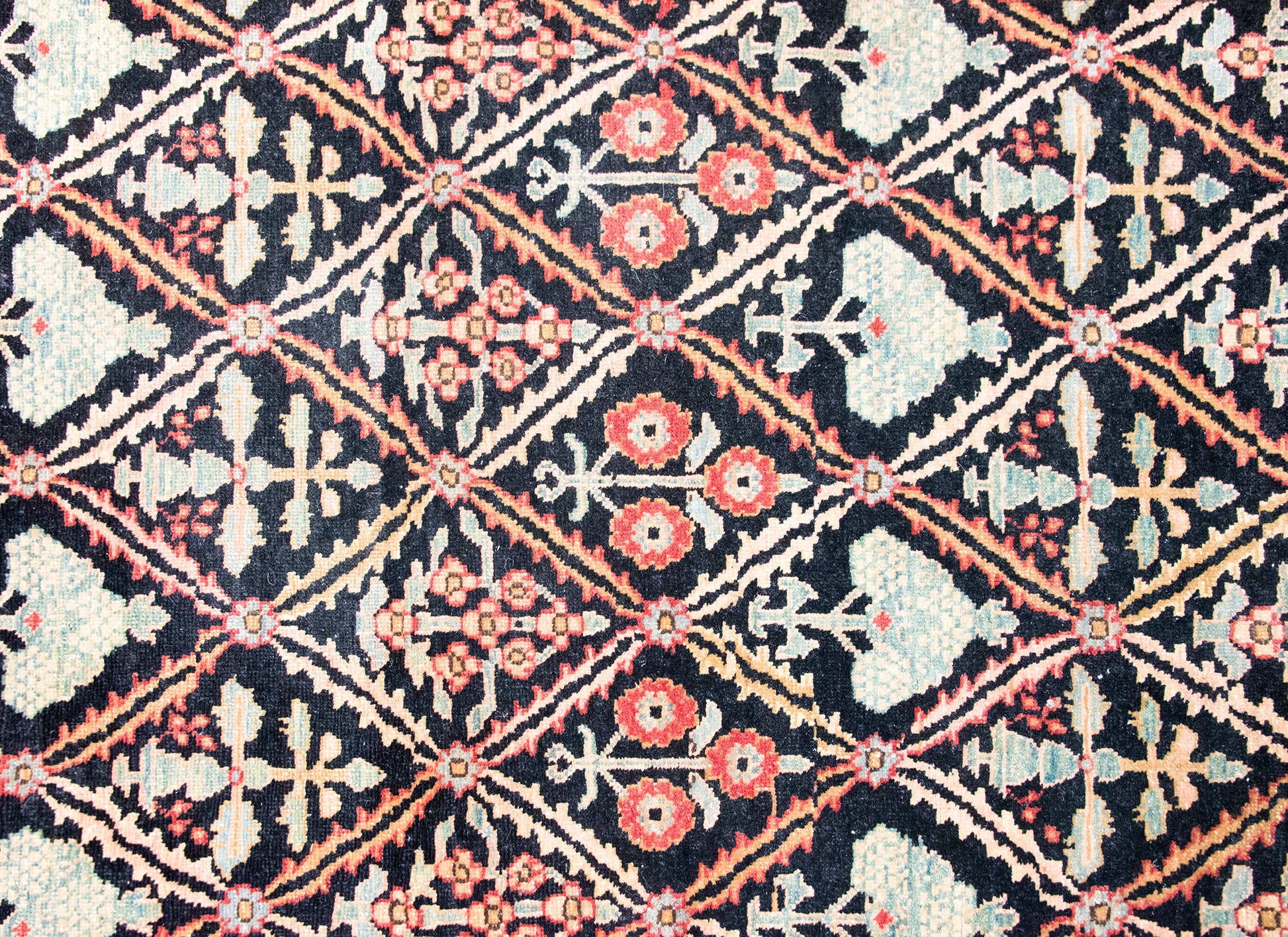 Mid 20th Century Indian Heriz Rug For Sale