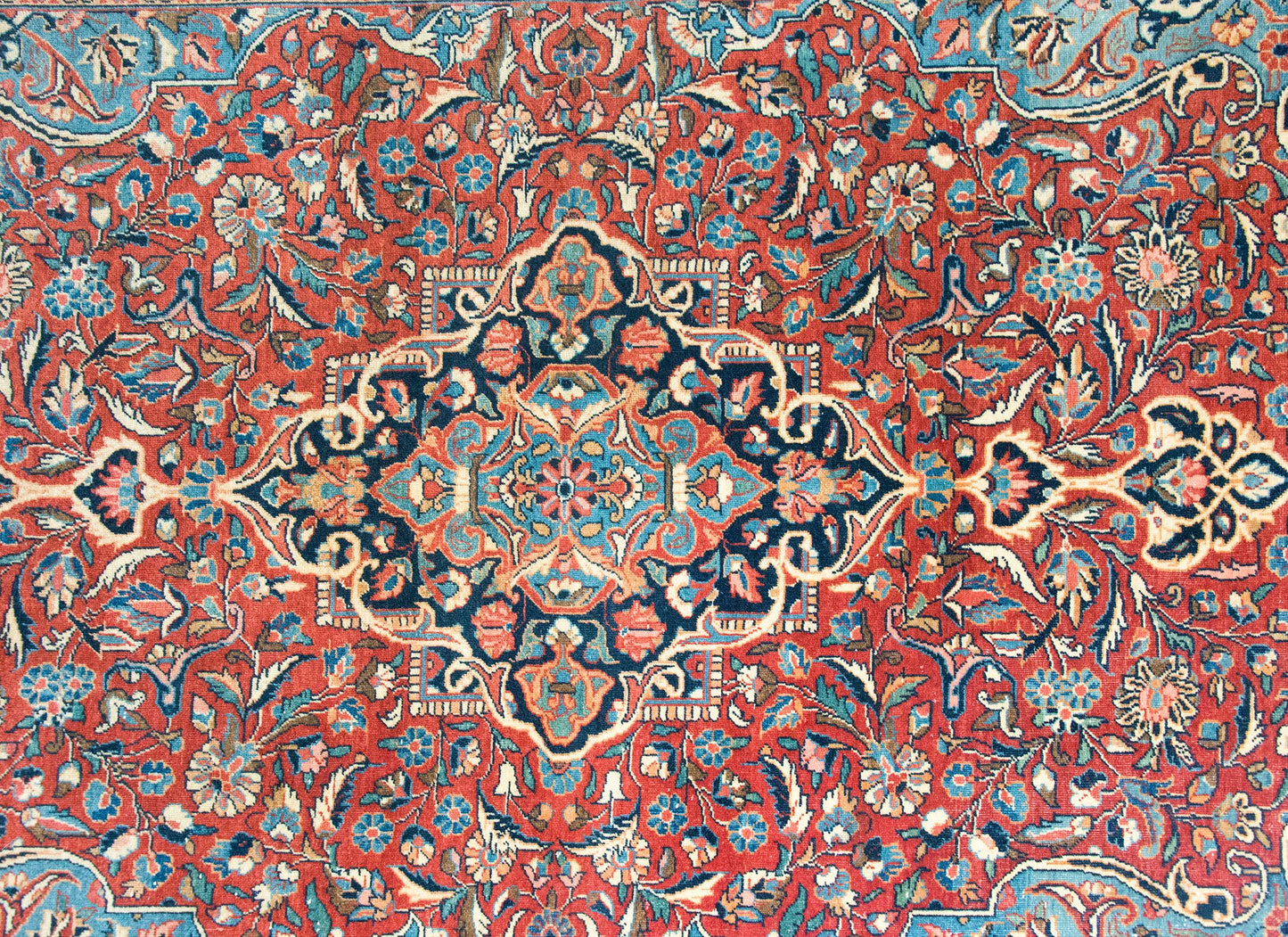 Early 20th Century Persian Kashan Rug