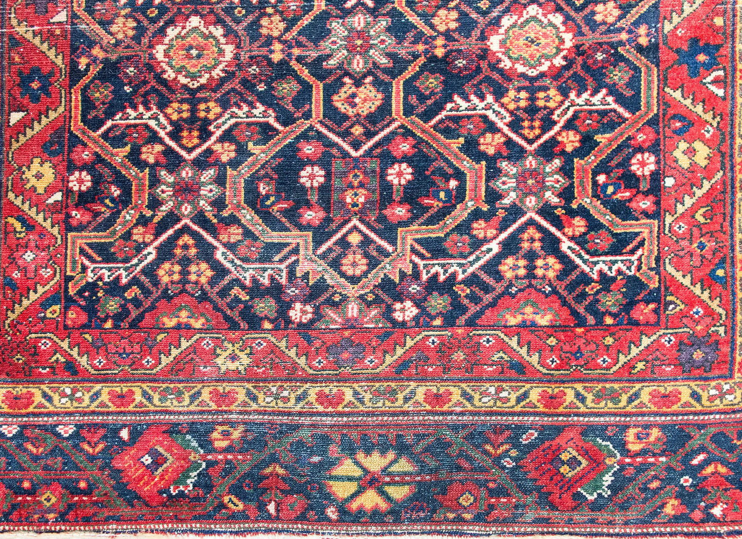 Early 20th Century Bakhtiari Rug