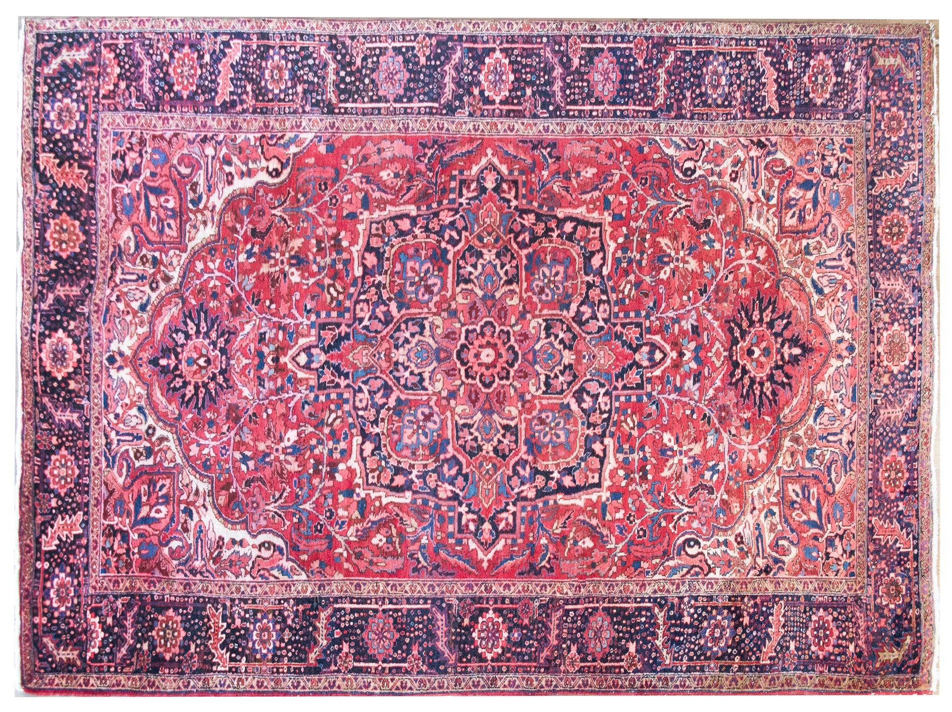 Mid 20th Century Persian Heriz Rug For Sale