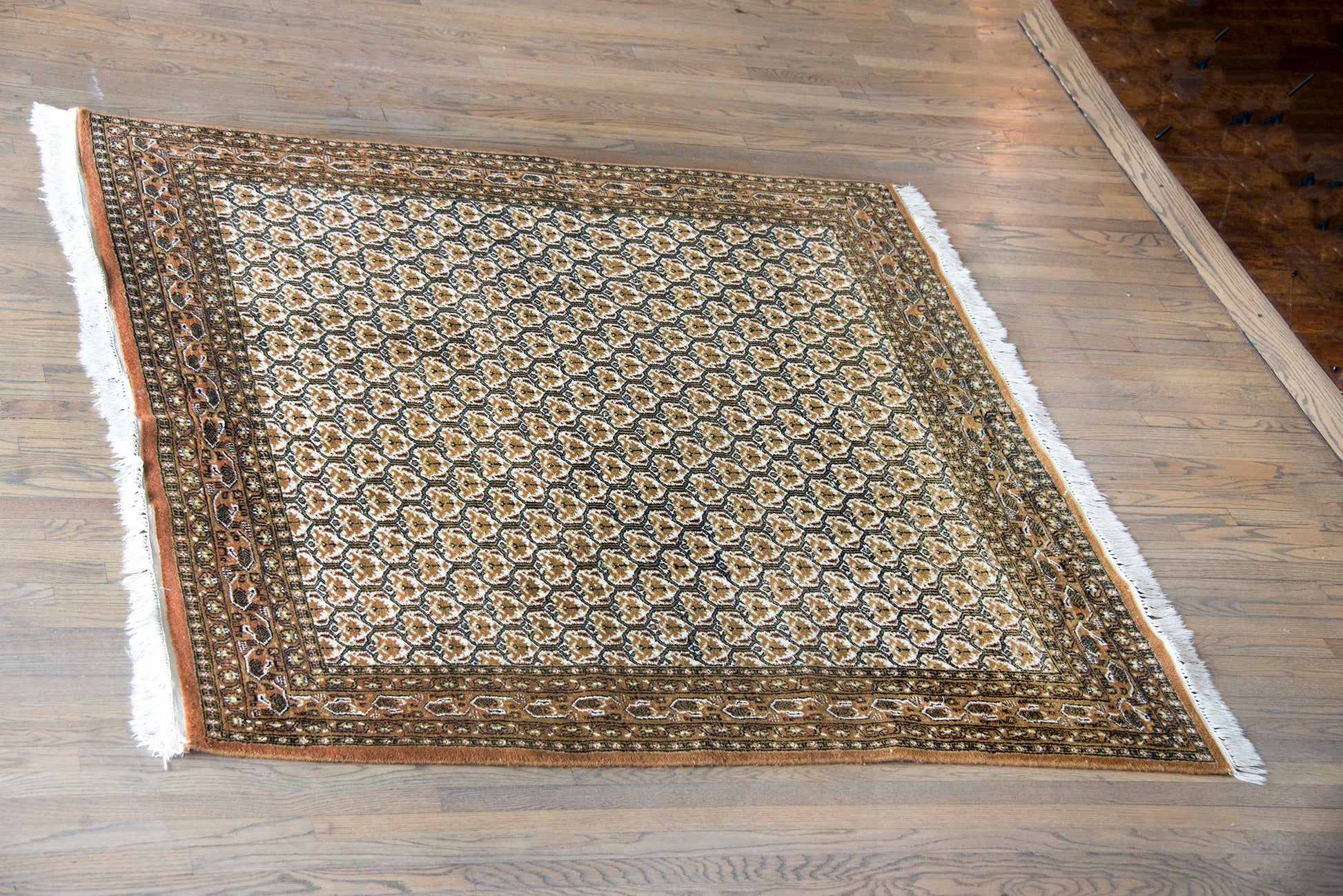 Vintage Pakistani Chi Chi Rug For Sale