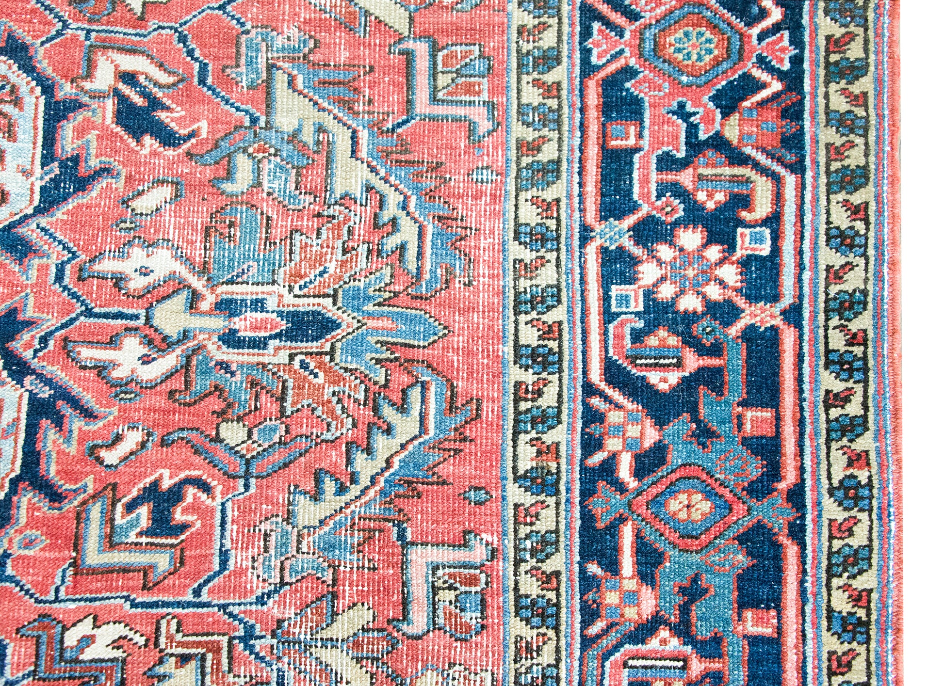 Early 20th Century Persian Heriz Rug For Sale