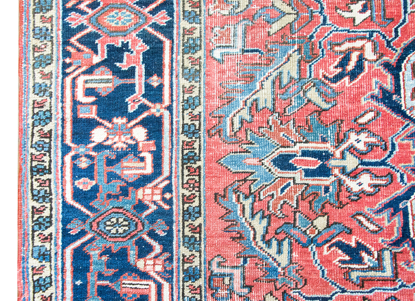 Early 20th Century Persian Heriz Rug For Sale