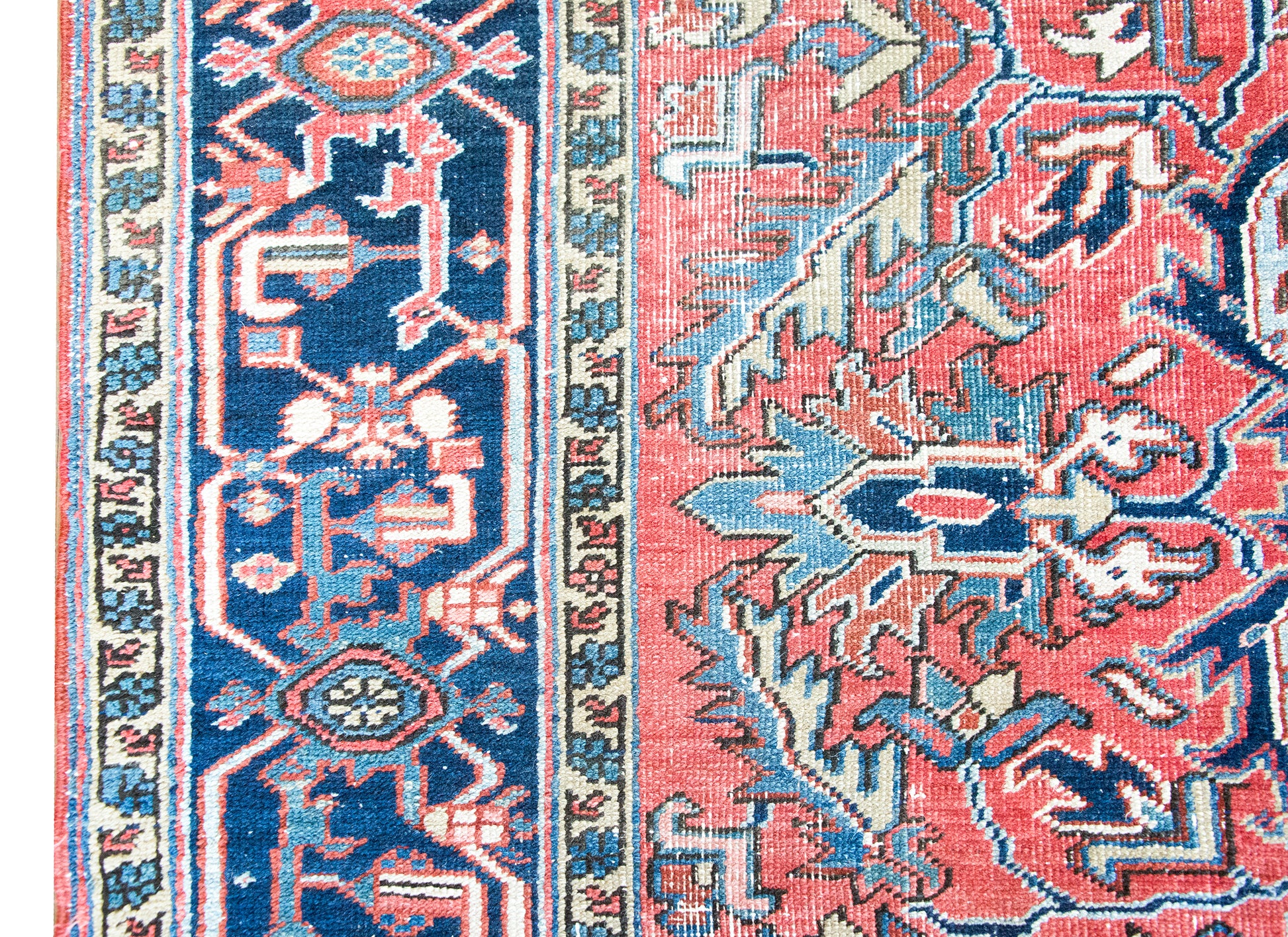Early 20th Century Persian Heriz Rug For Sale