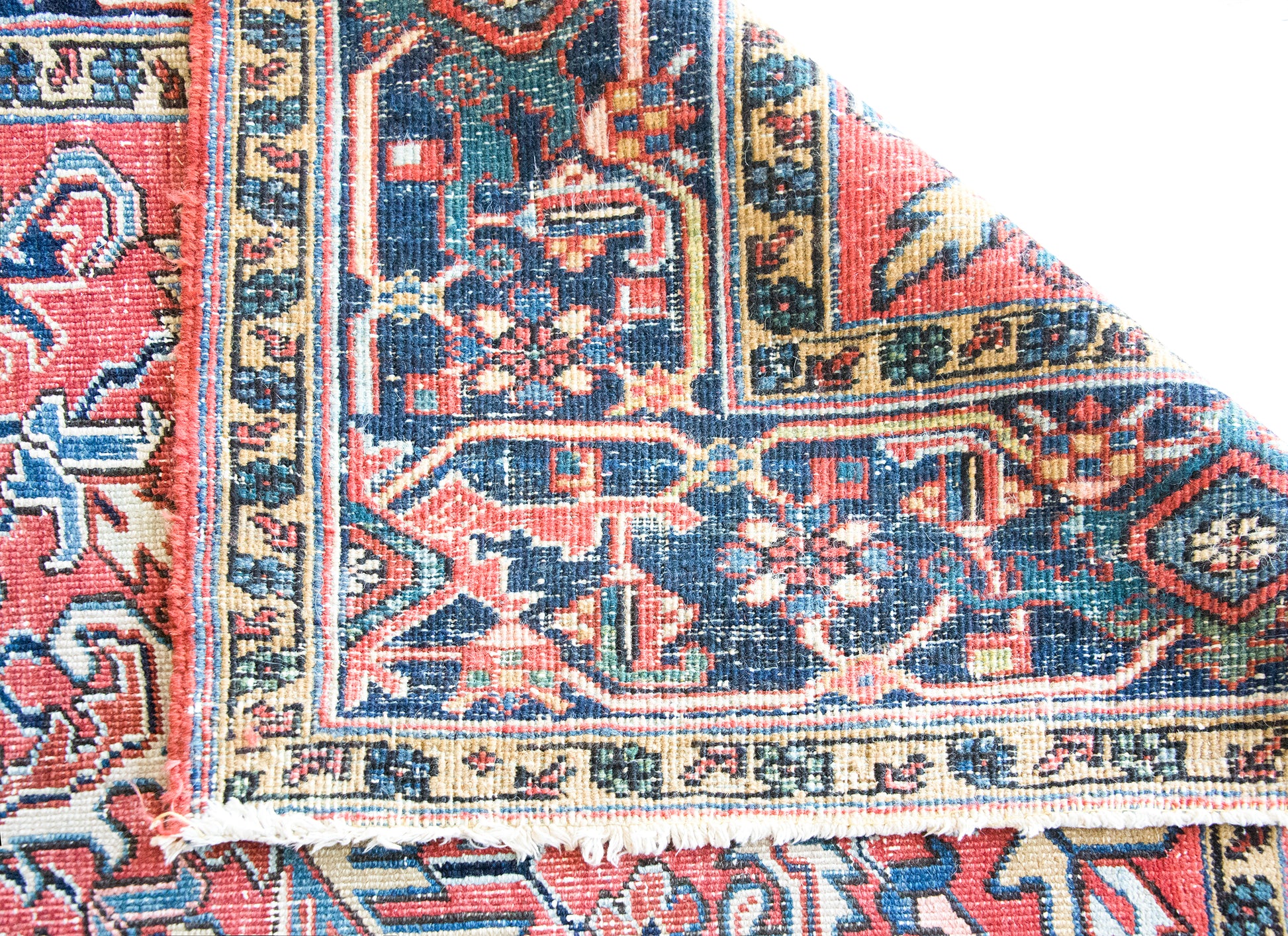 Early 20th Century Persian Heriz Rug For Sale