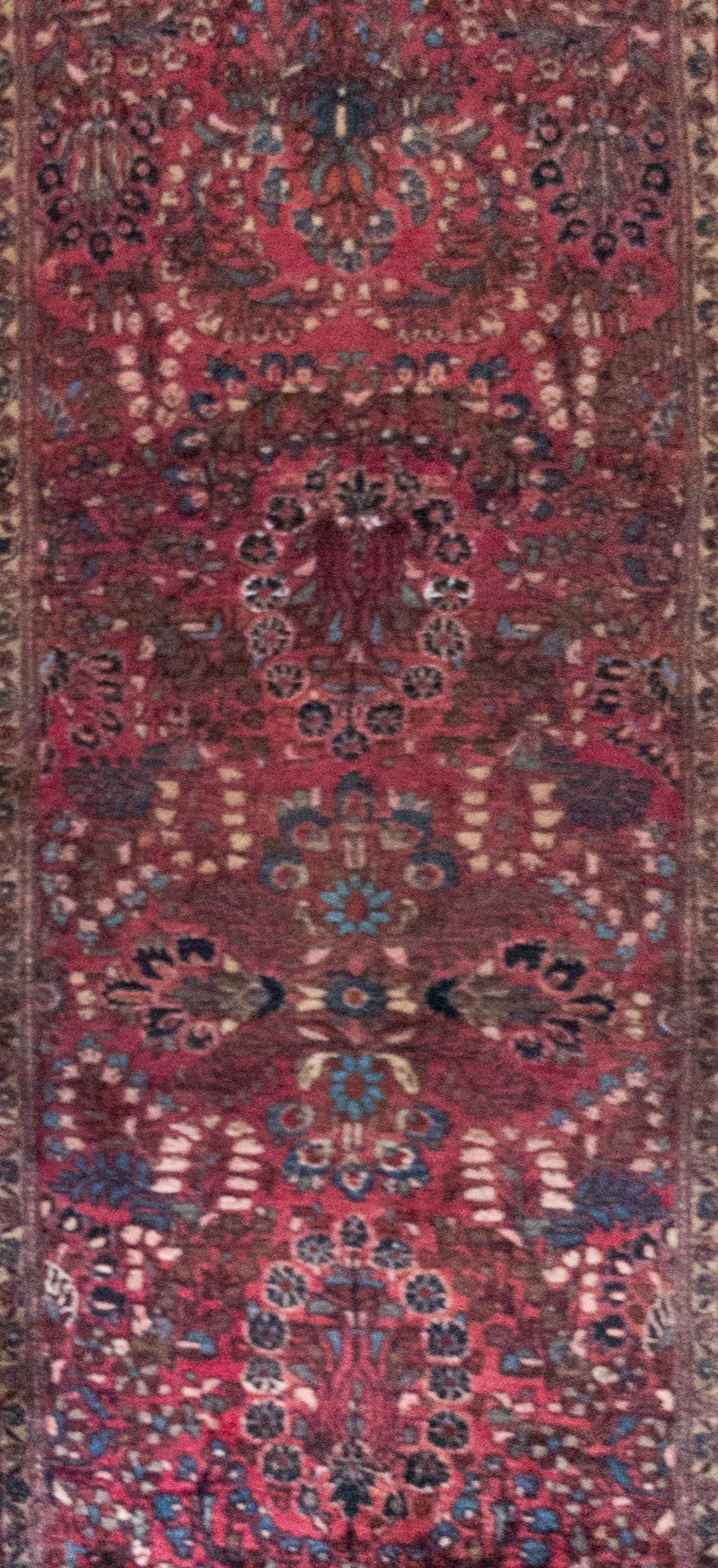 Early 20th Century Persian Sarouk Rug