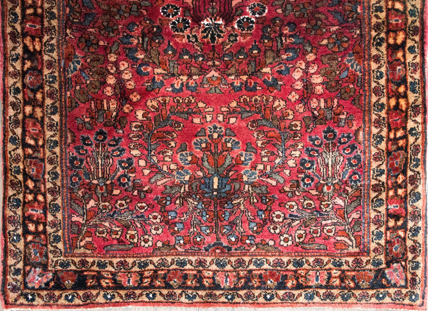Early 20th Century Persian Sarouk Rug