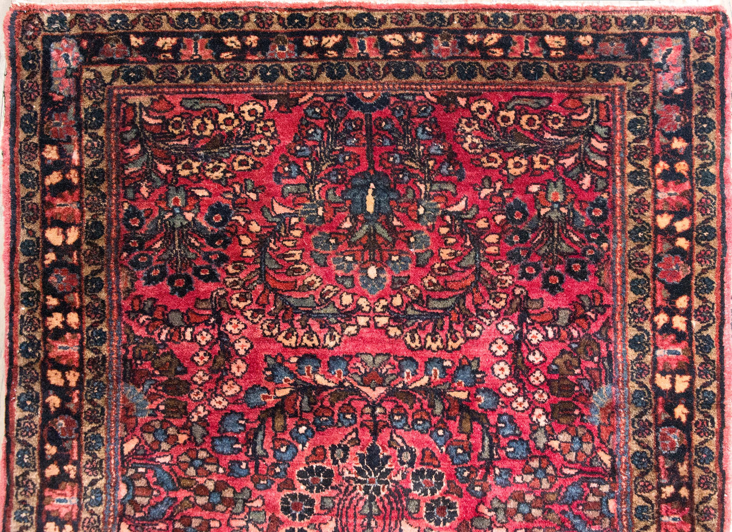 Early 20th Century Persian Sarouk Rug