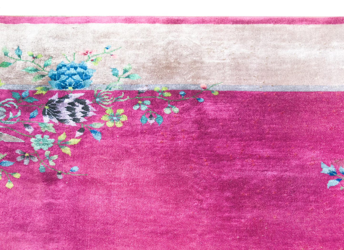 Early 20th Century Chinese Art Deco Rug For Sale