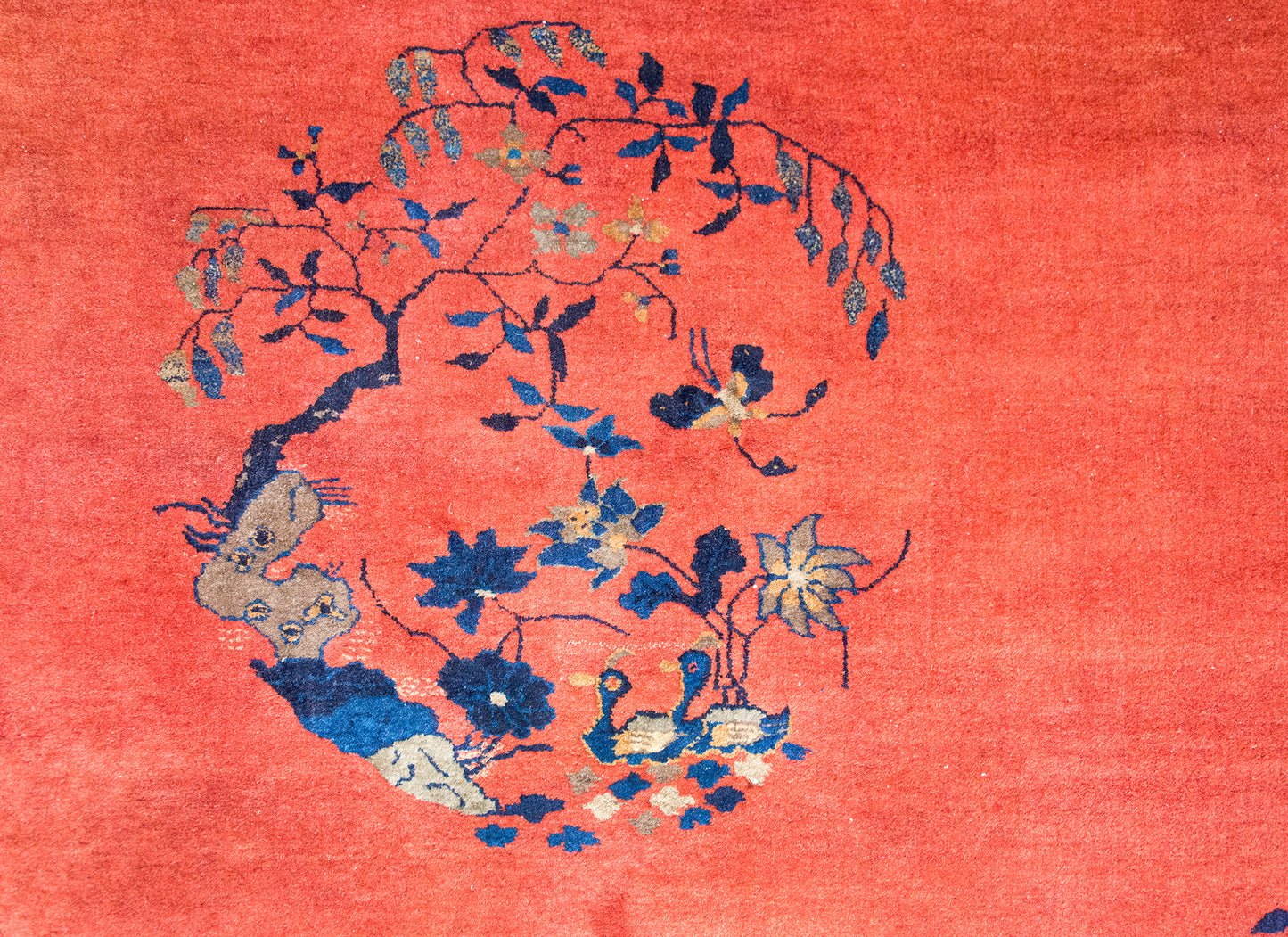 Early 20th Century Chinese Art Deco Rug For Sale