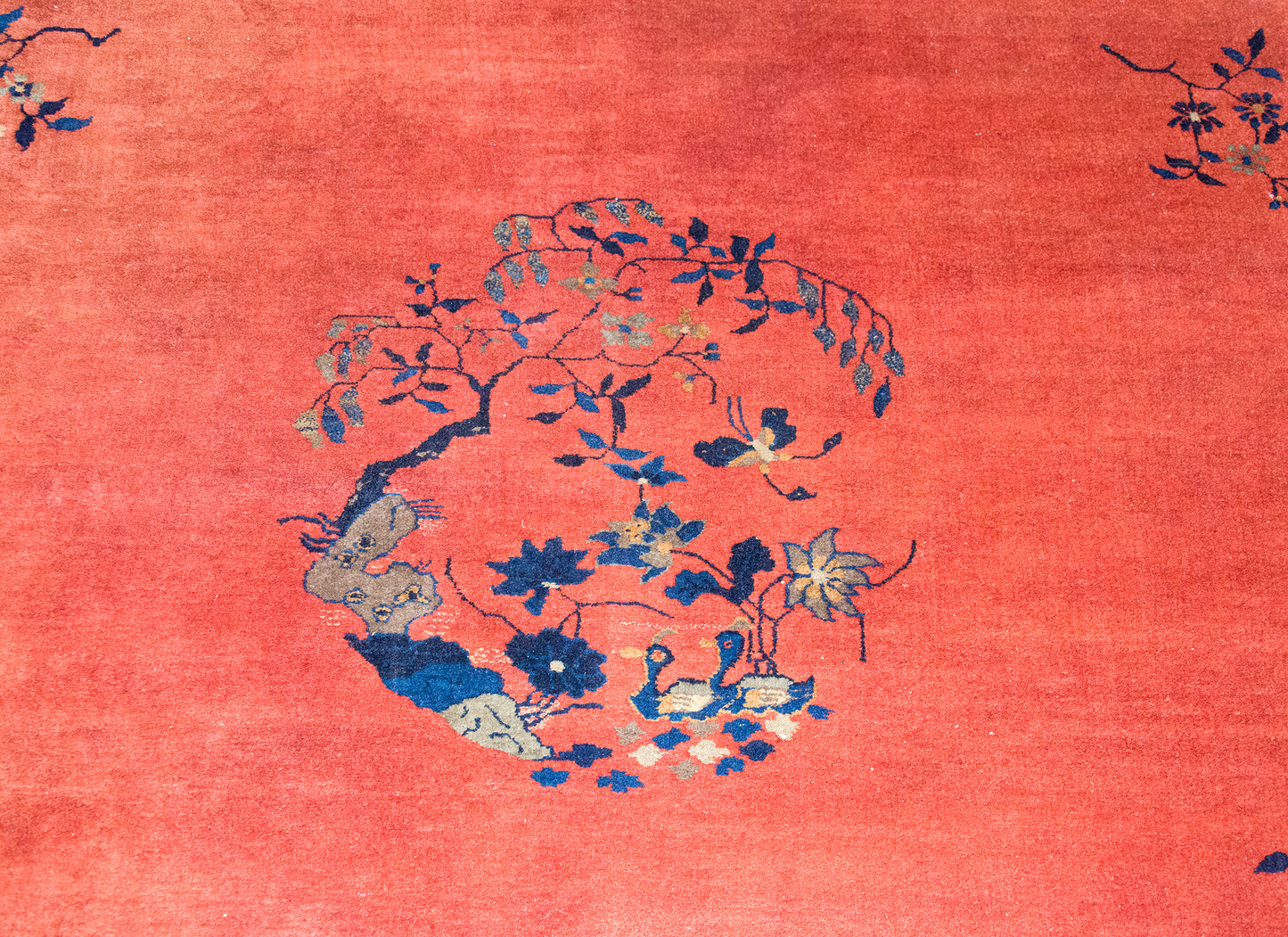 Early 20th Century Chinese Art Deco Rug For Sale