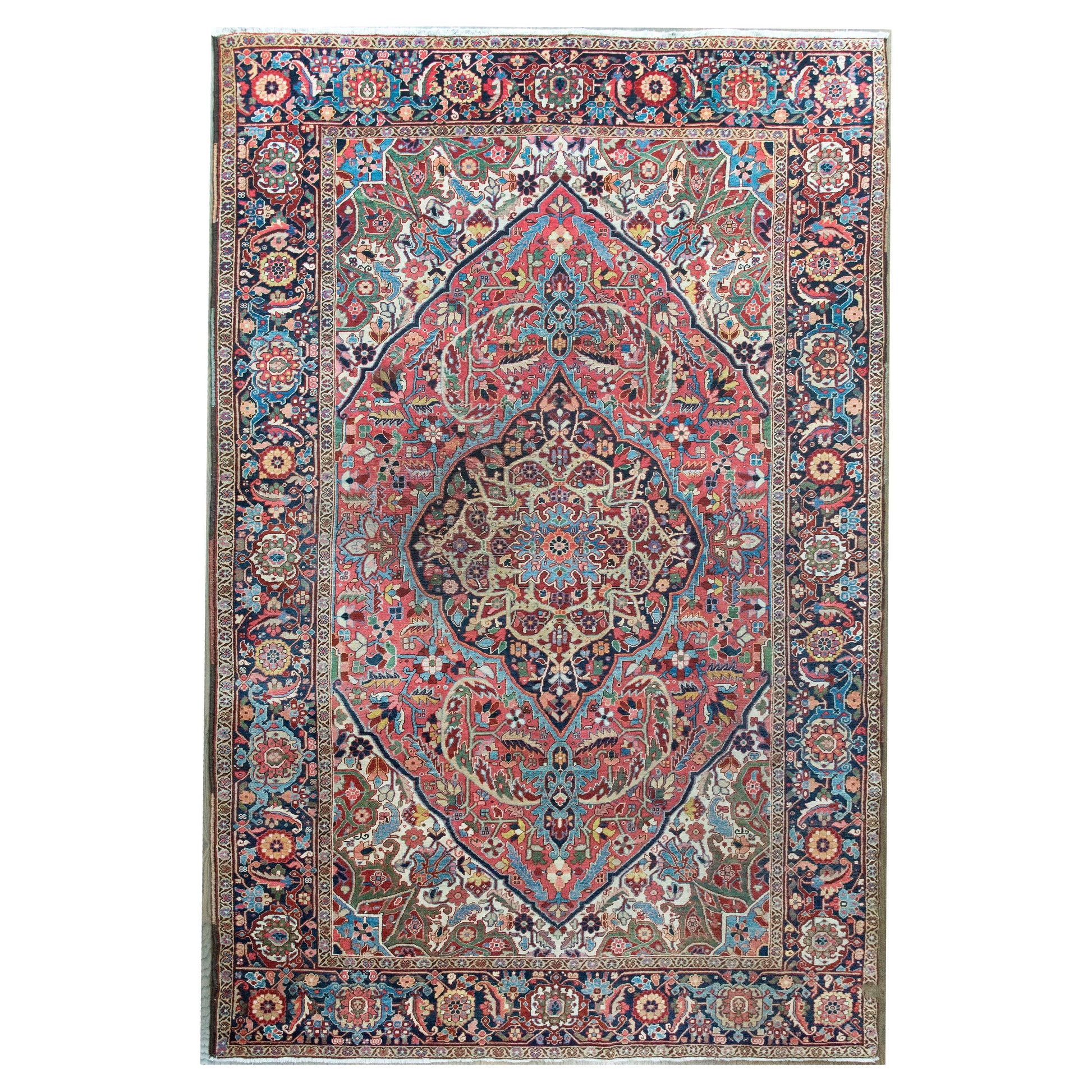 Early 20th Century Persian Heriz Rug For Sale