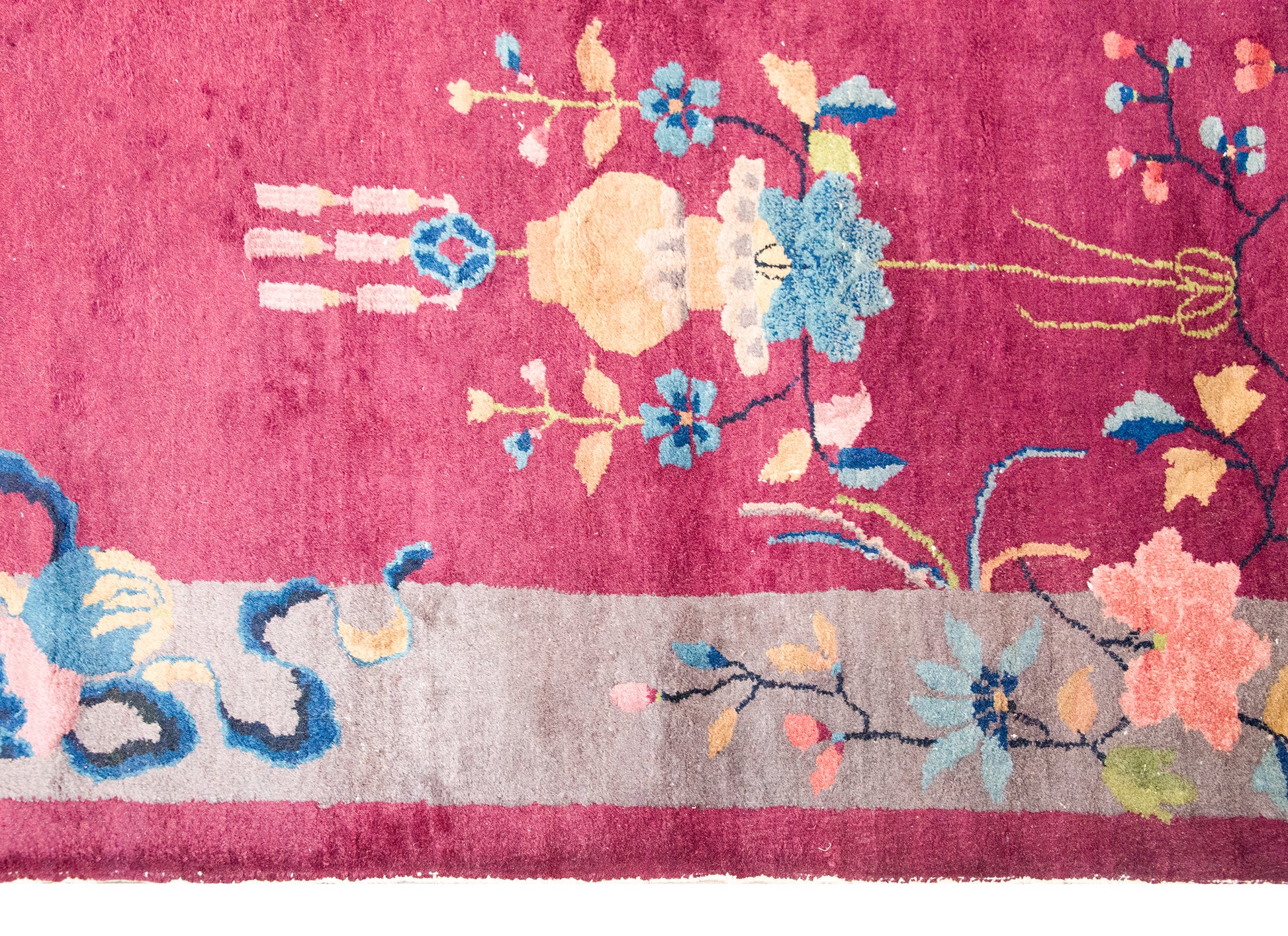 Early 20th Century Chinese Art Deco Rug For Sale