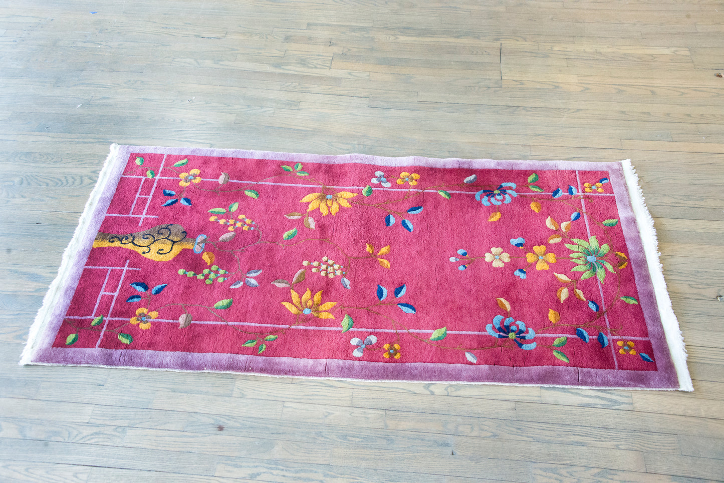 Early 20th Century Chinese Art Deco Rug For Sale