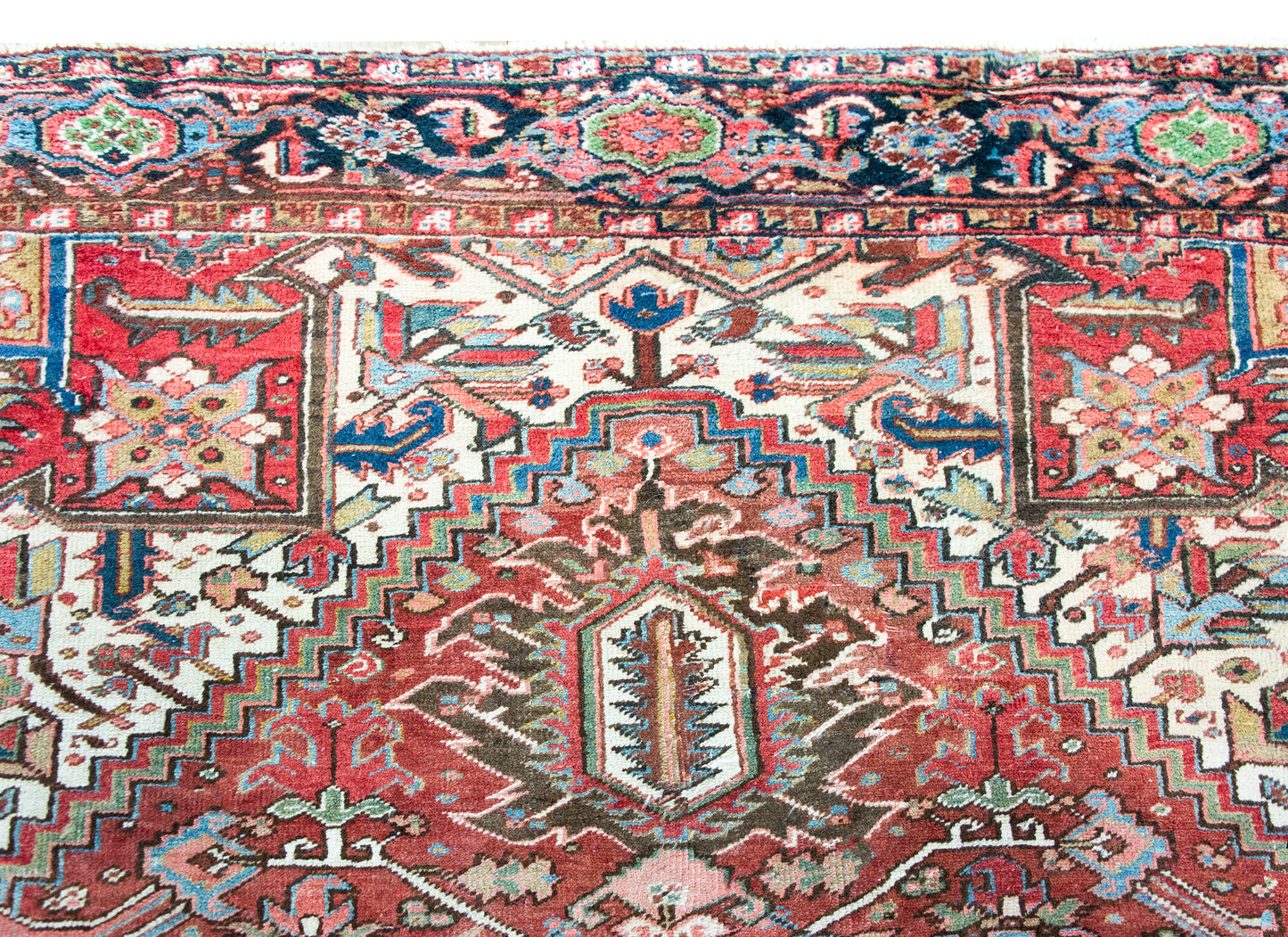 Mid 20th Century Persian Heriz Rug For Sale