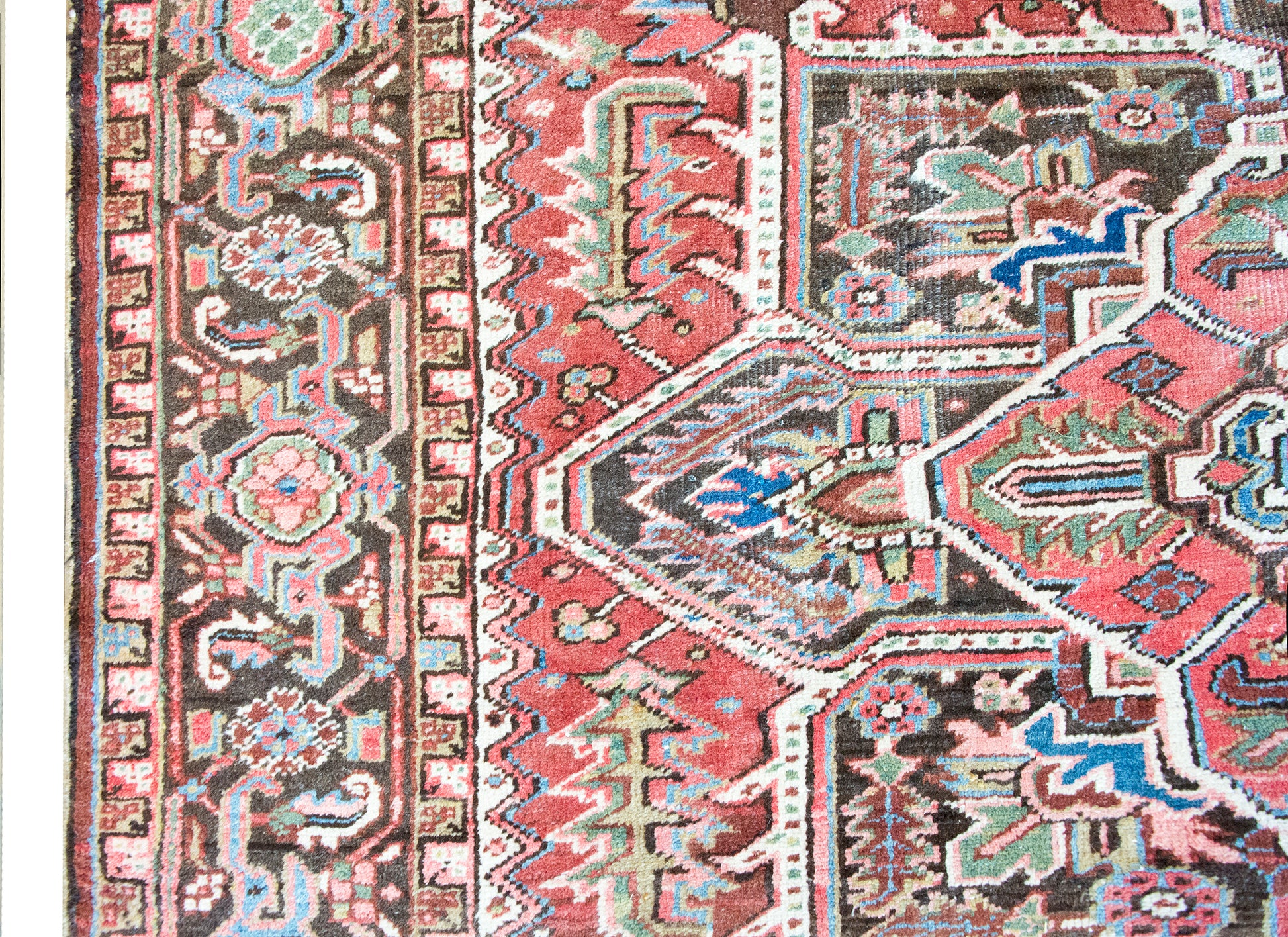 Mid 20th Century Persian Heriz Rug For Sale