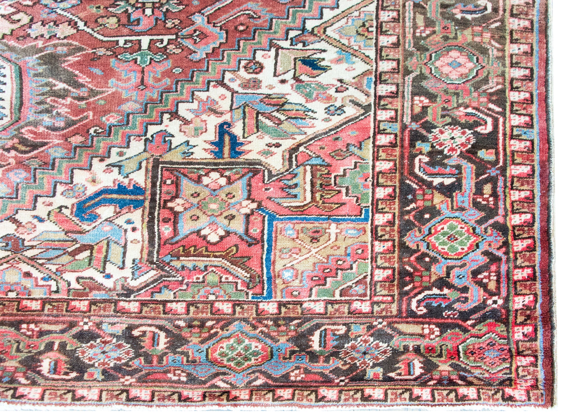 Mid 20th Century Persian Heriz Rug For Sale