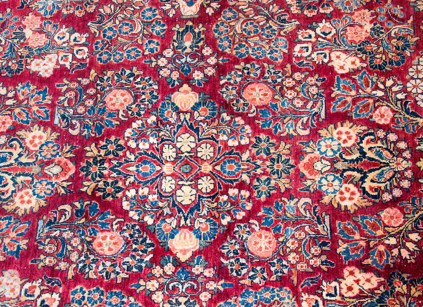 Early 20th Century Persian Sarouk Rug