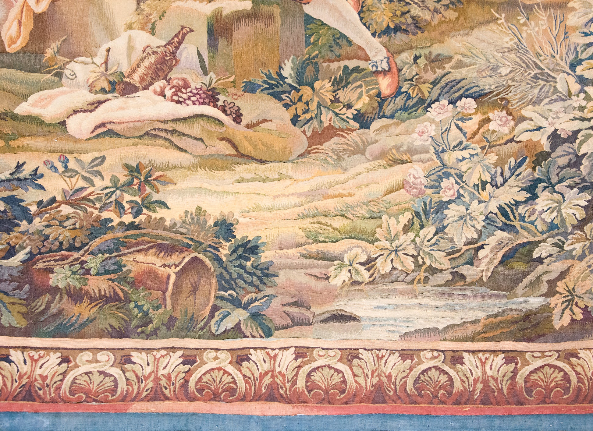 Early 20th Century French Tapestery Rug For Sale