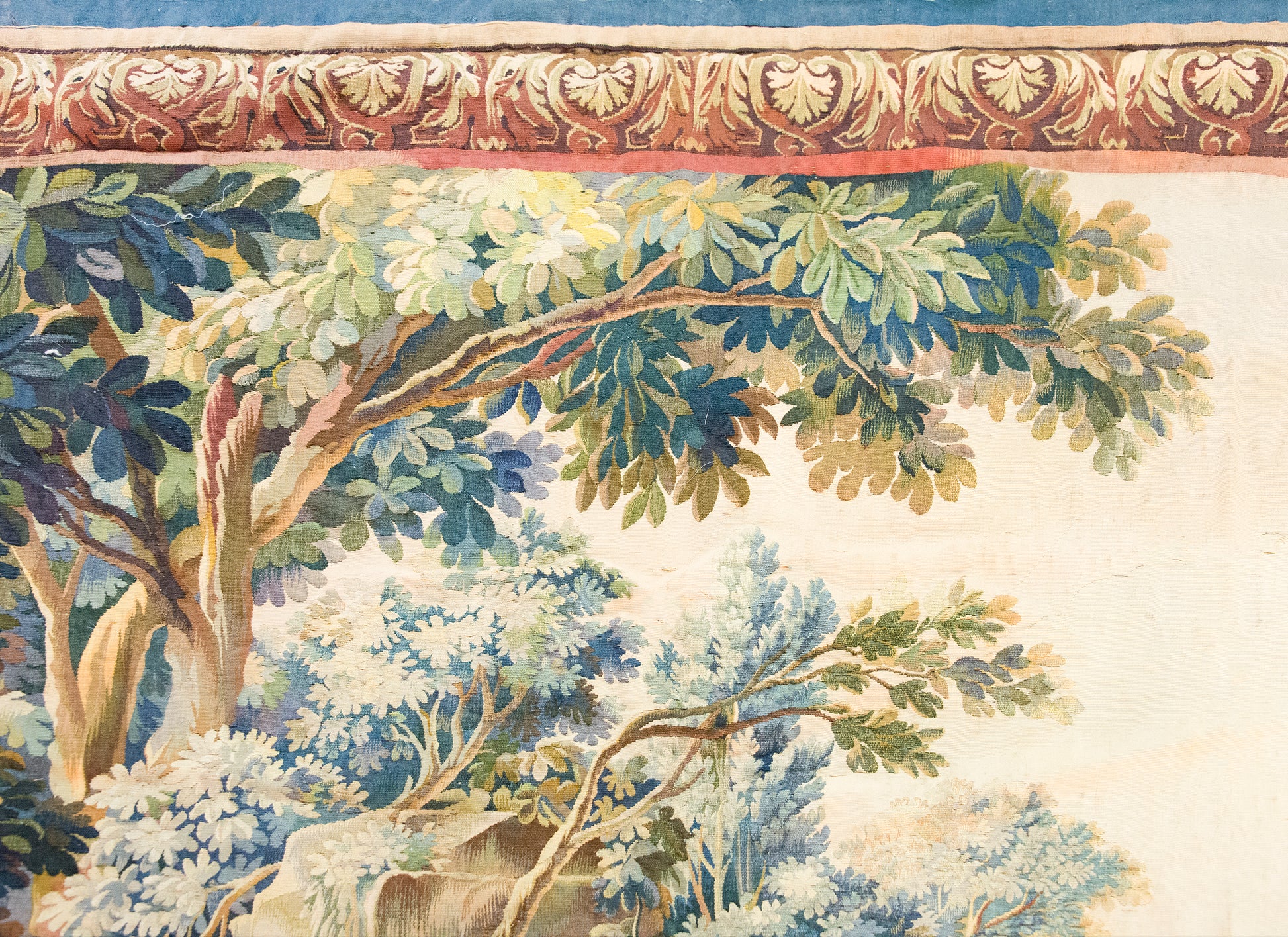 Early 20th Century French Tapestery Rug For Sale