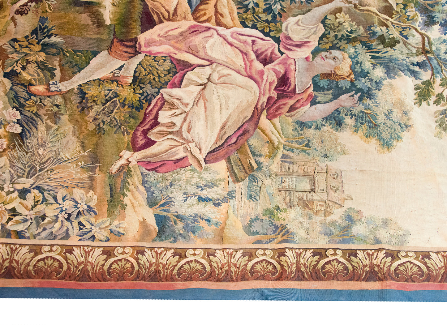 Early 20th Century French Tapestery Rug For Sale