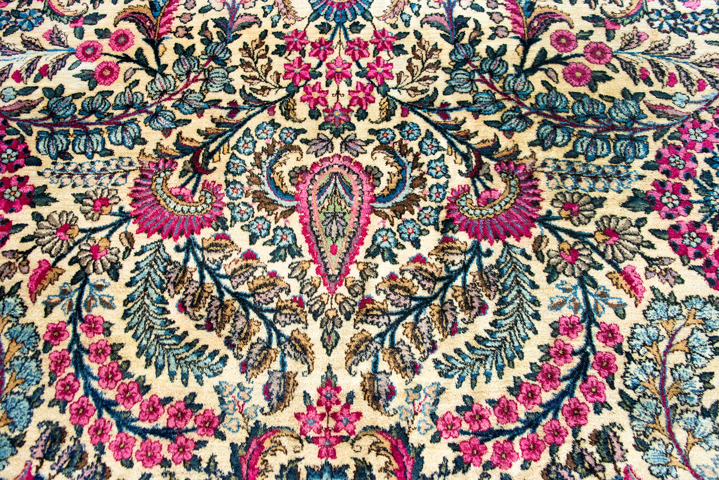 Early 20th Century Persian Kirman Rug For Sale