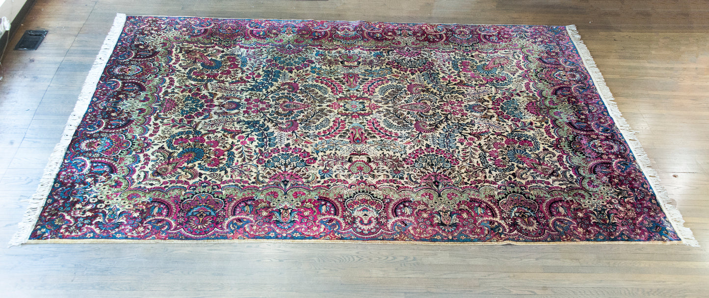 Early 20th Century Persian Kirman Rug For Sale