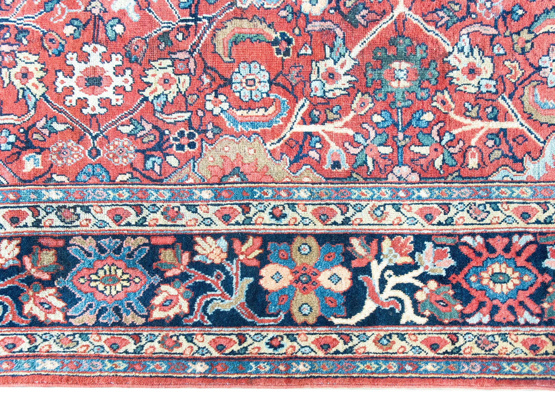 Early 20th Century Persian Sultanabad Rug For Sale