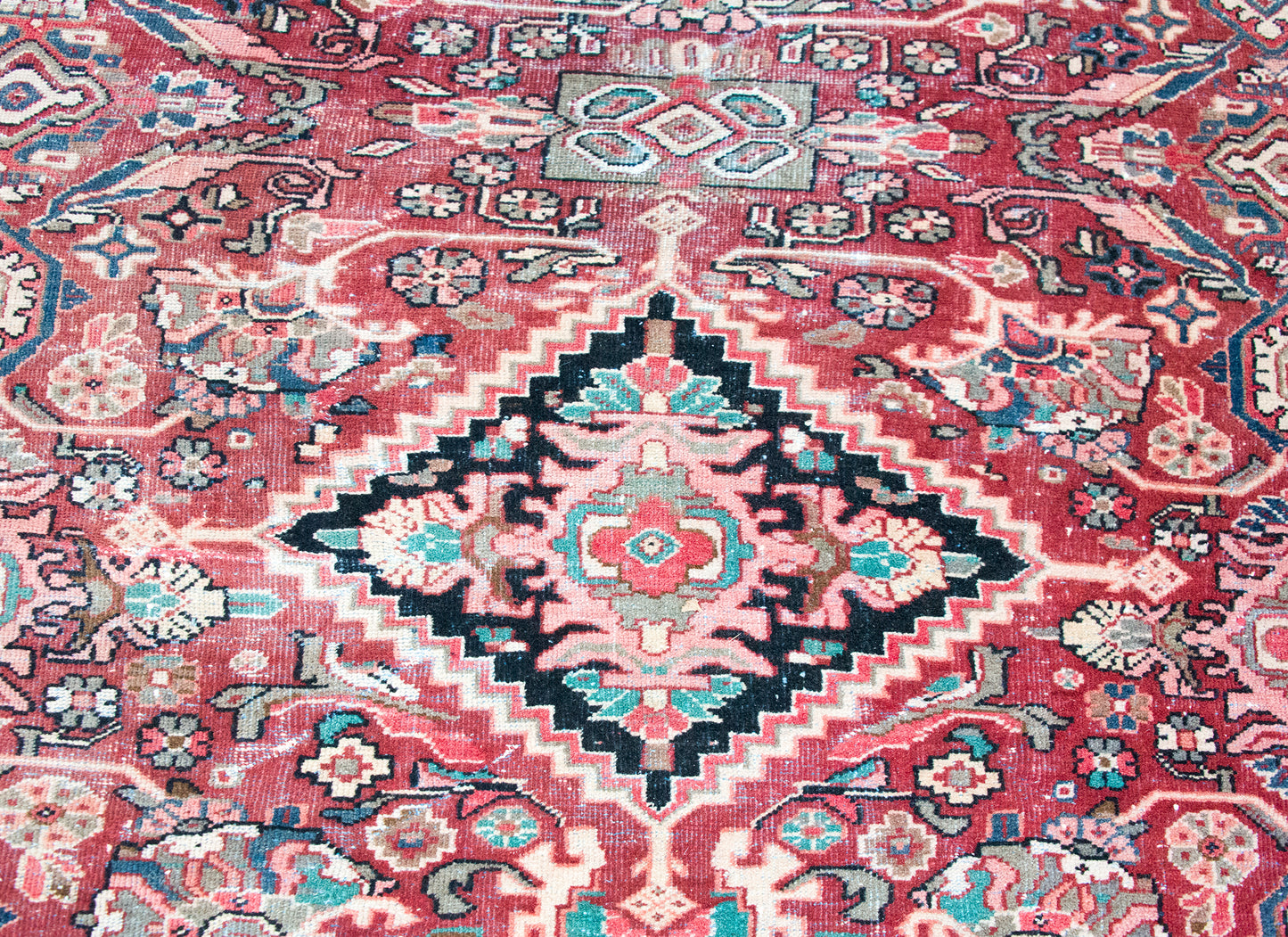 Early 20th Century Persian Mahal Rug For Sale