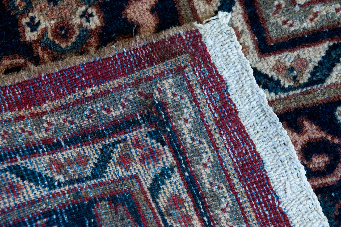 Early 20th Century Persian Mahal Rug For Sale