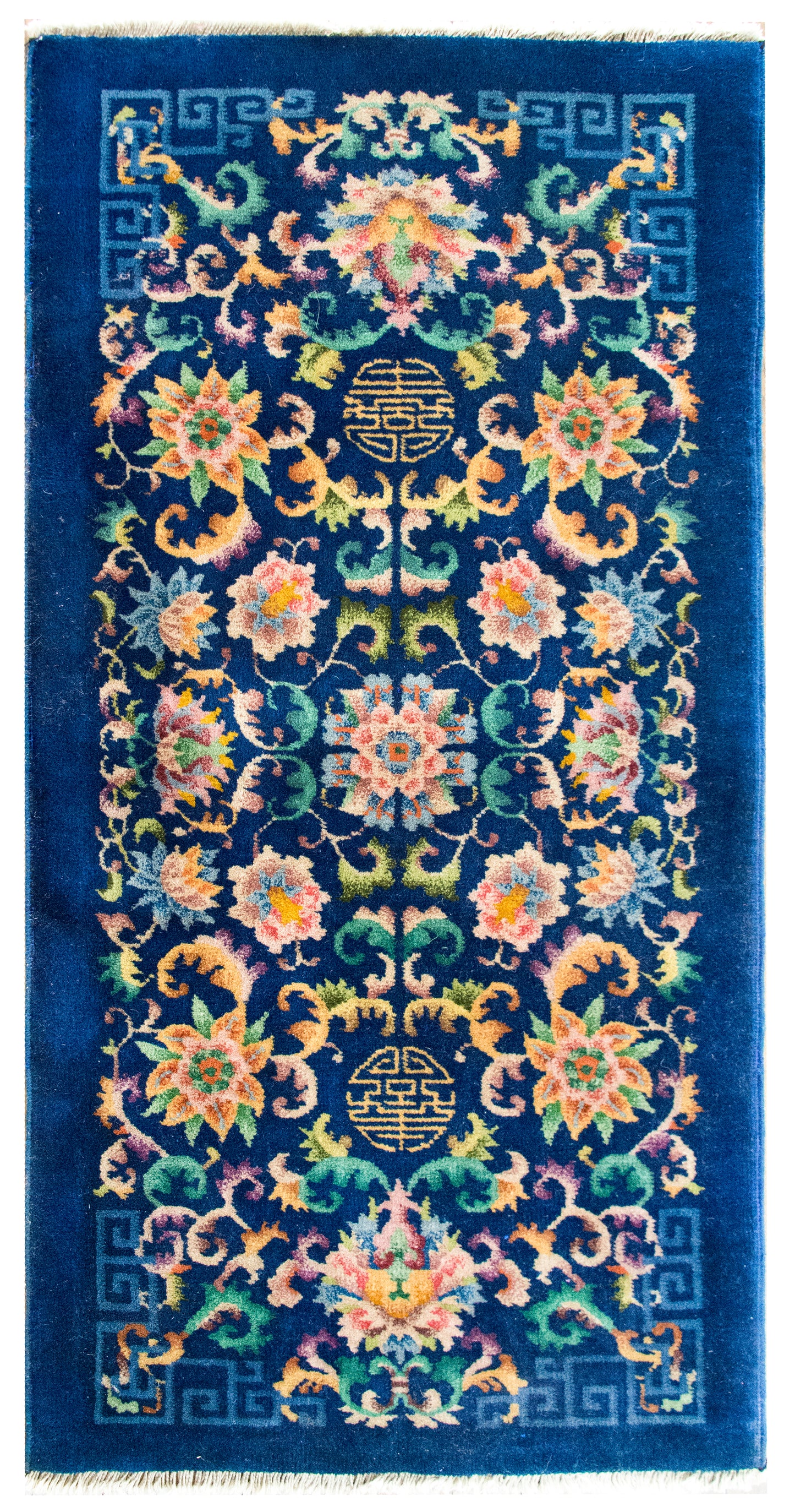 Early 20th Century Chinese Art Deco Rug For Sale