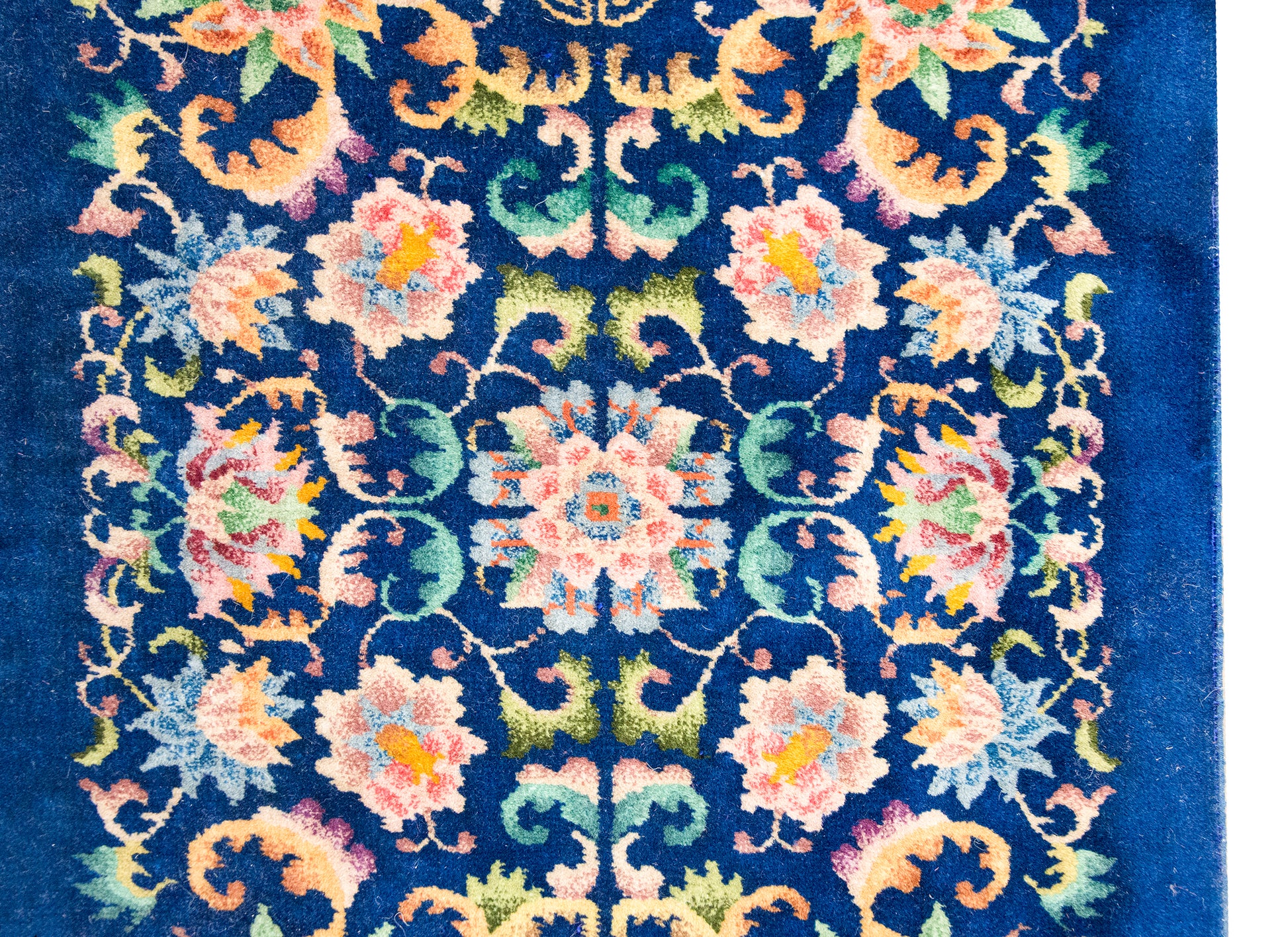 Early 20th Century Chinese Art Deco Rug For Sale