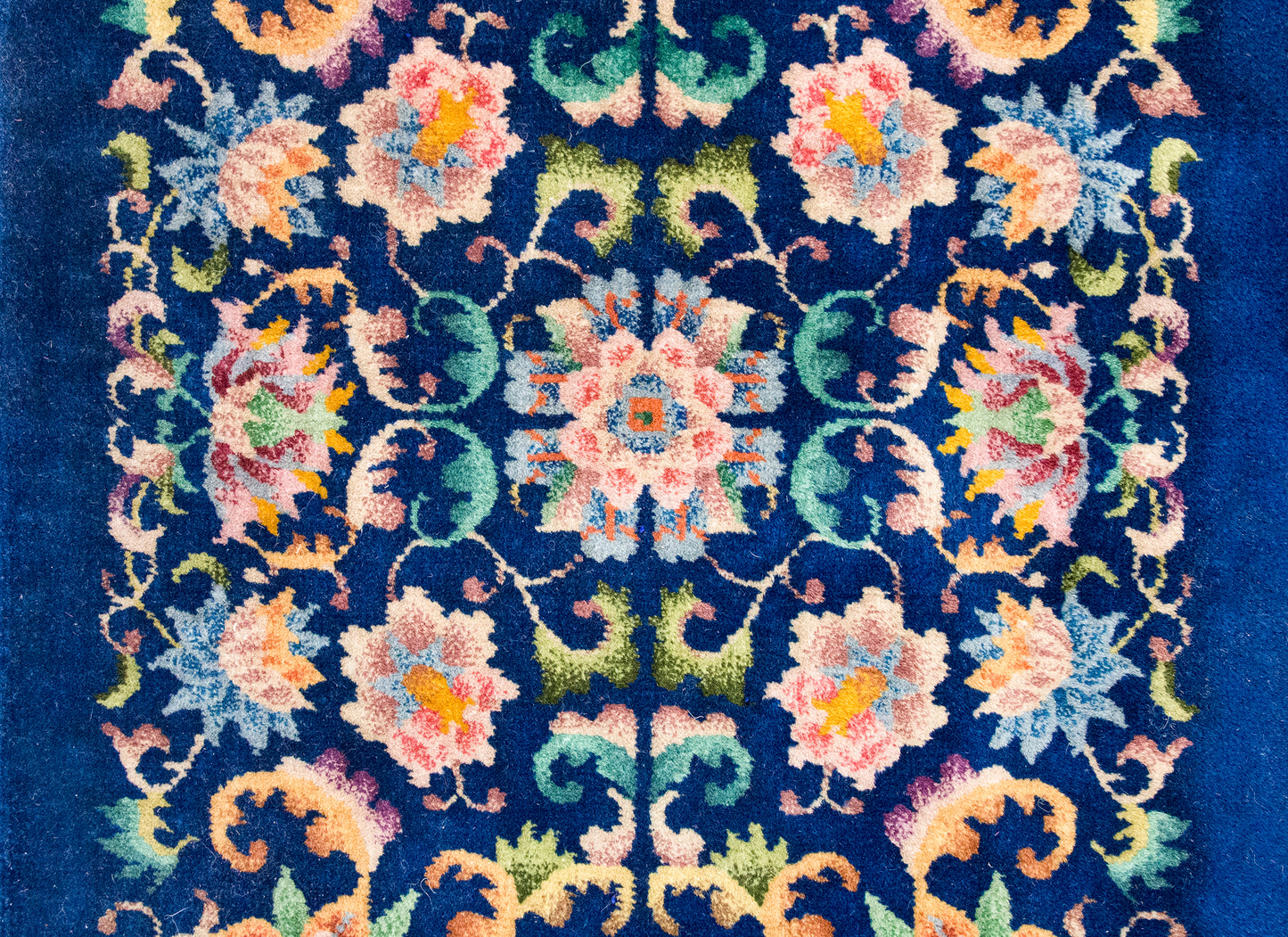 Early 20th Century Chinese Art Deco Rug For Sale