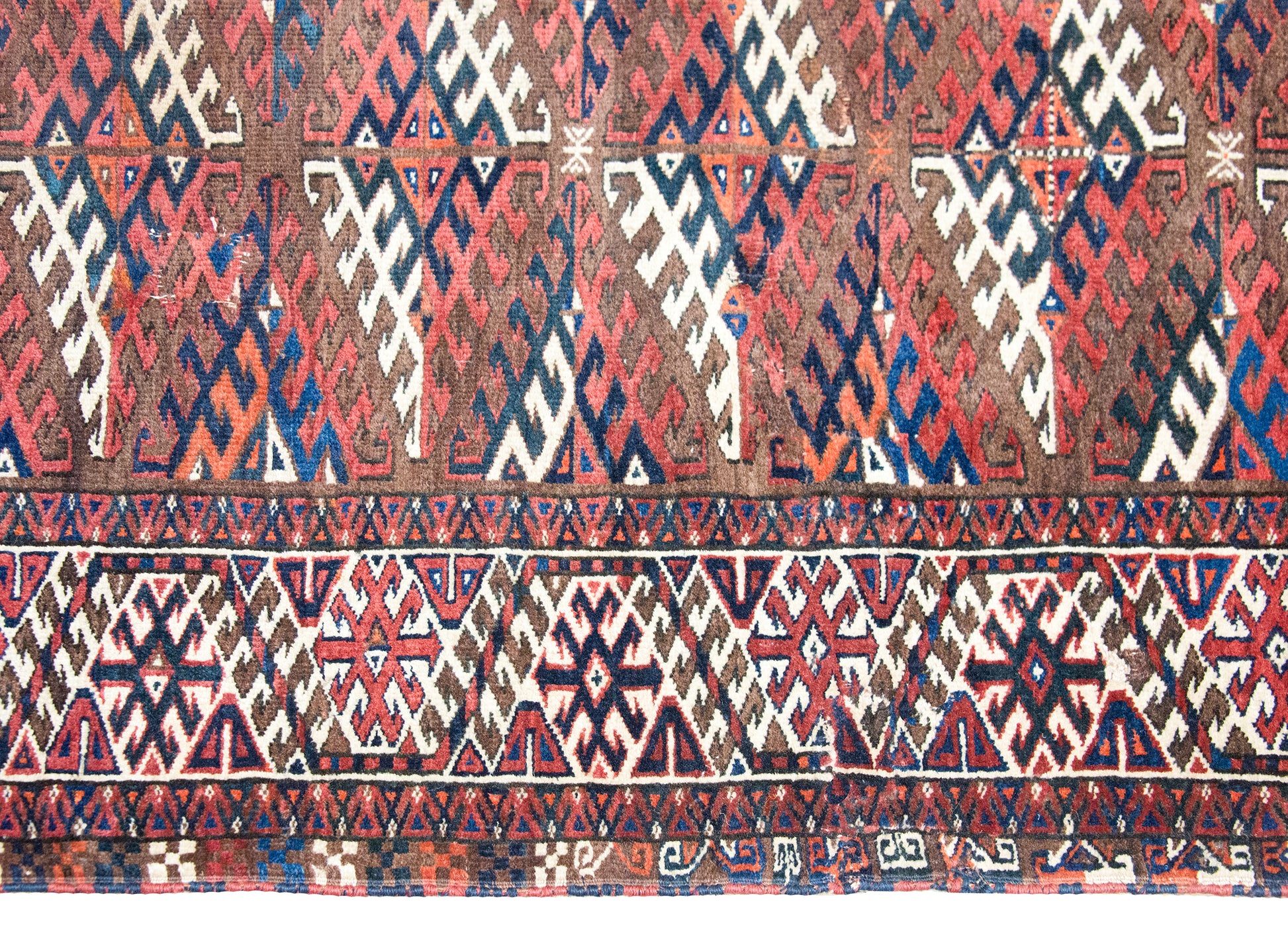 Early 20th Century Persian Yamut Rug For Sale