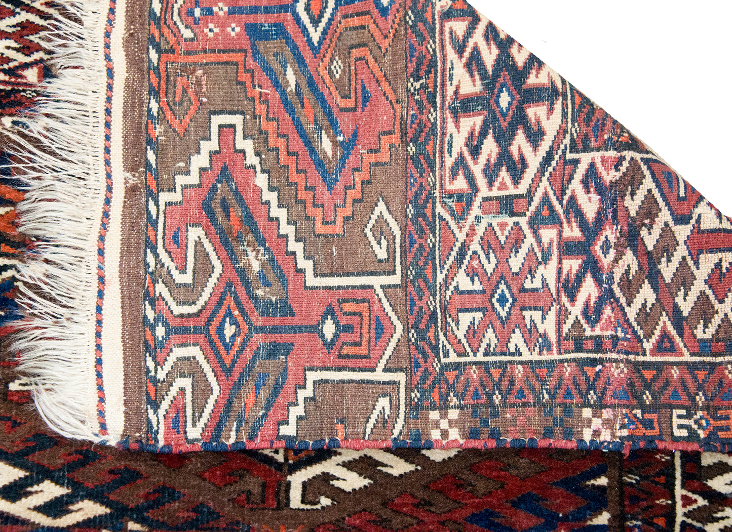 Early 20th Century Persian Yamut Rug For Sale