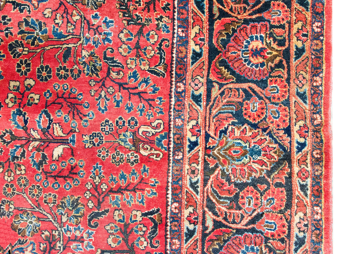 Early 20th Century Persian Sarouk Rug