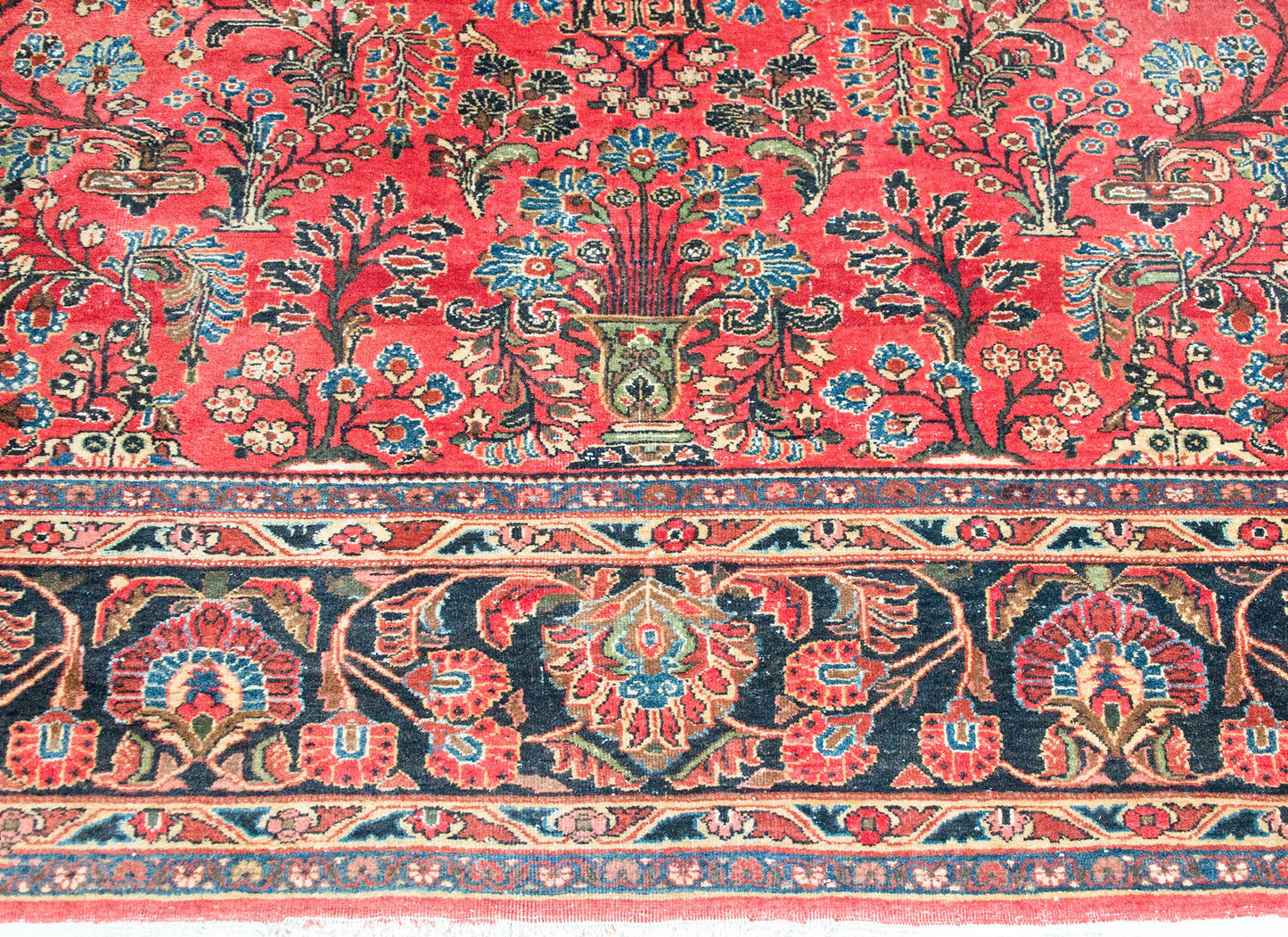 Early 20th Century Persian Sarouk Rug