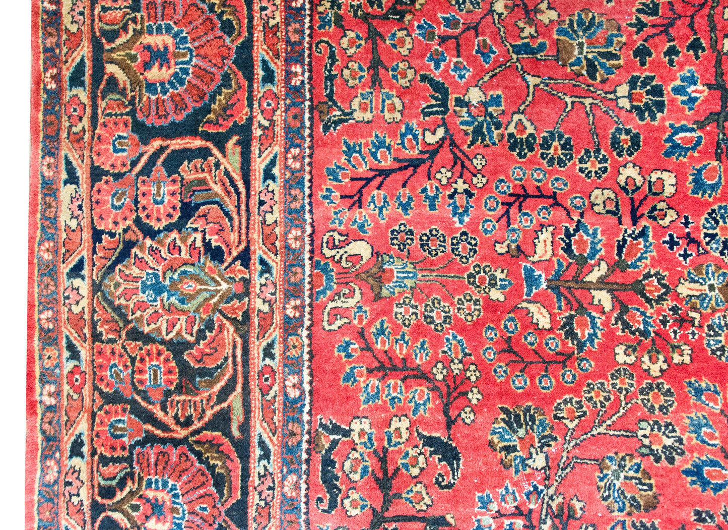 Early 20th Century Persian Sarouk Rug