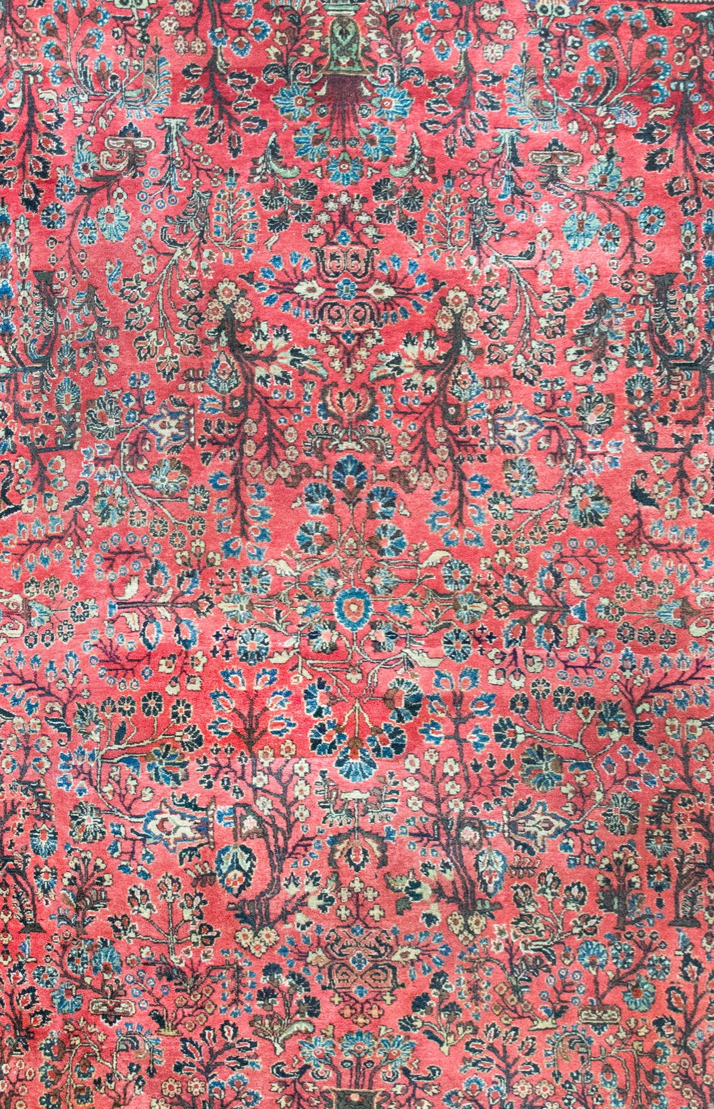 Early 20th Century Persian Sarouk Rug