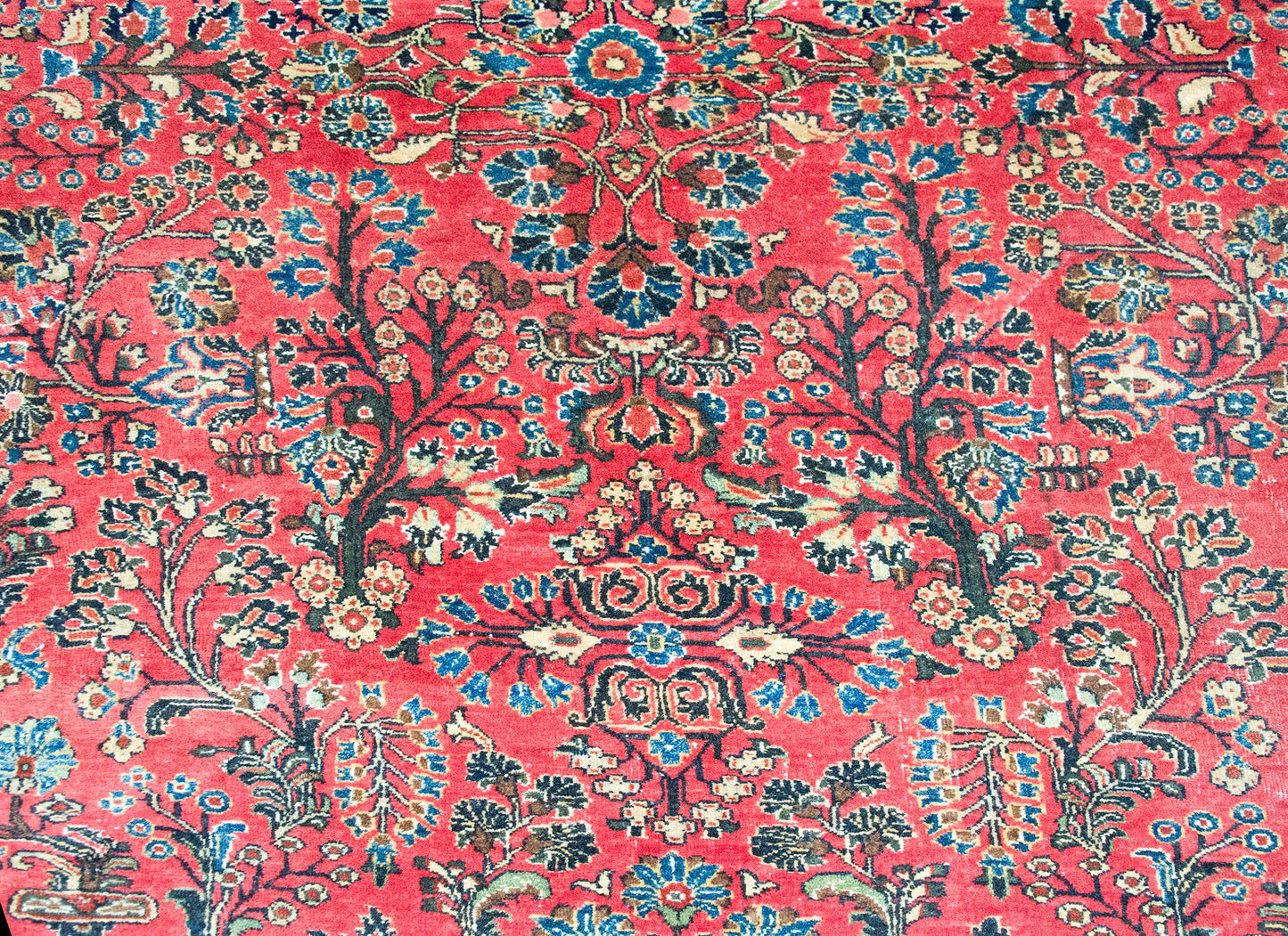 Early 20th Century Persian Sarouk Rug